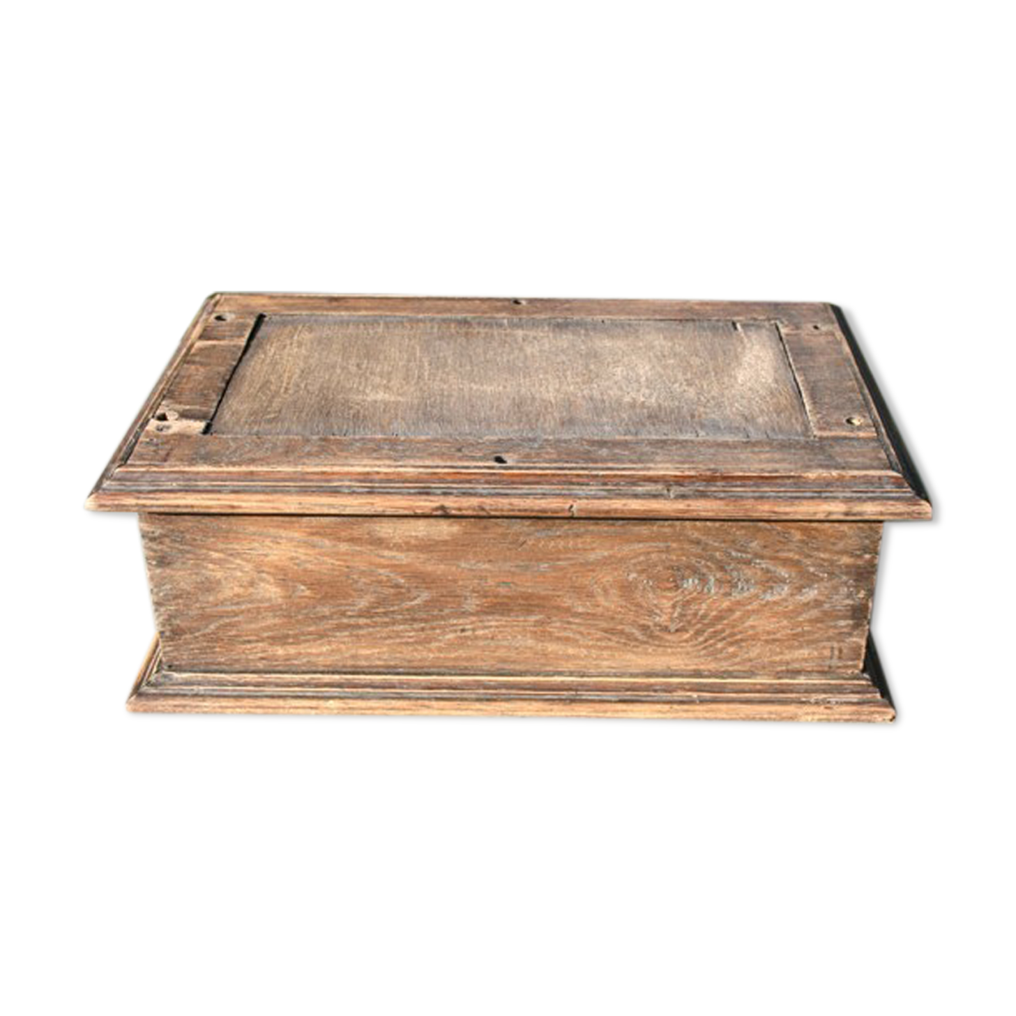 Small wooden chest/box