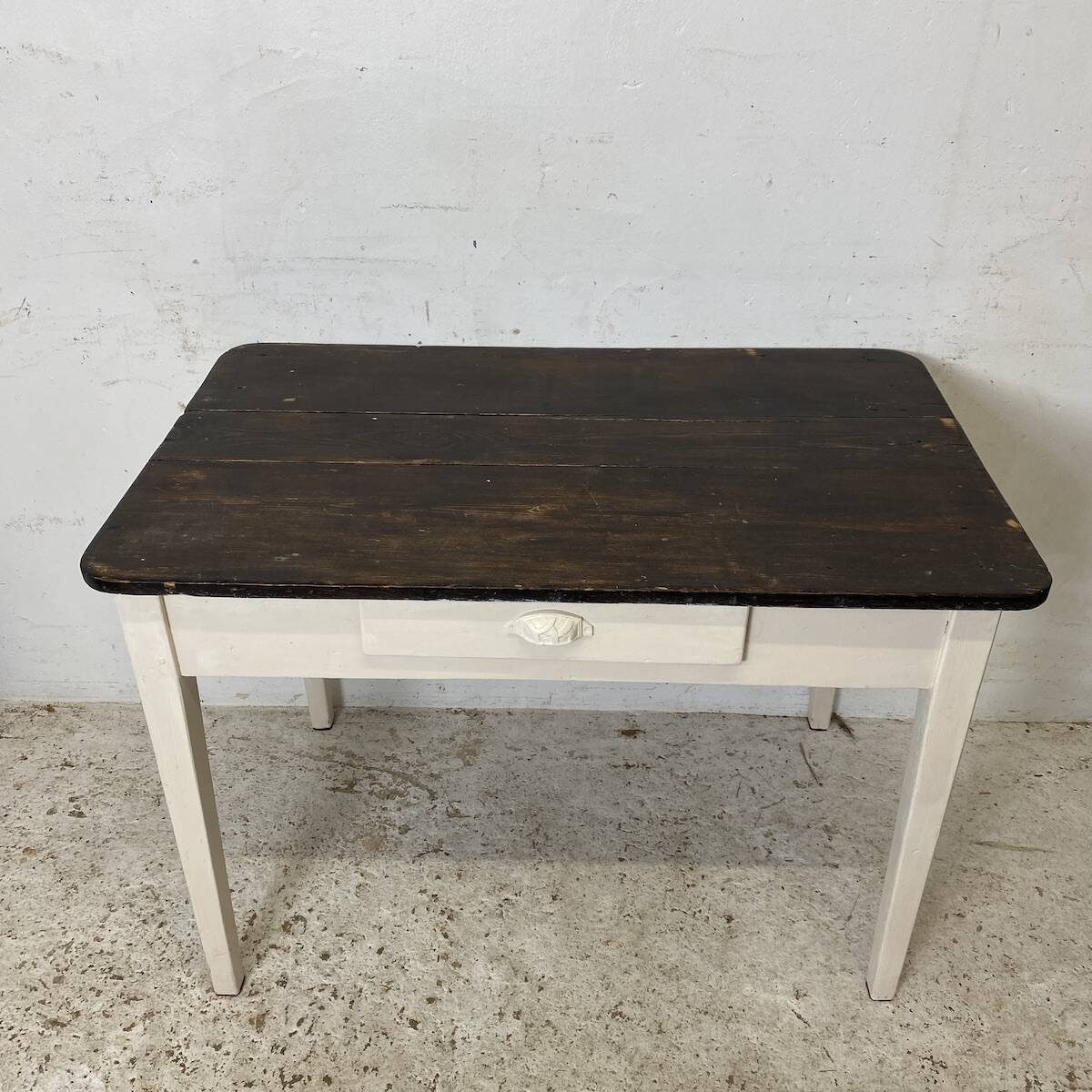 Vintage 1950s farmhouse table