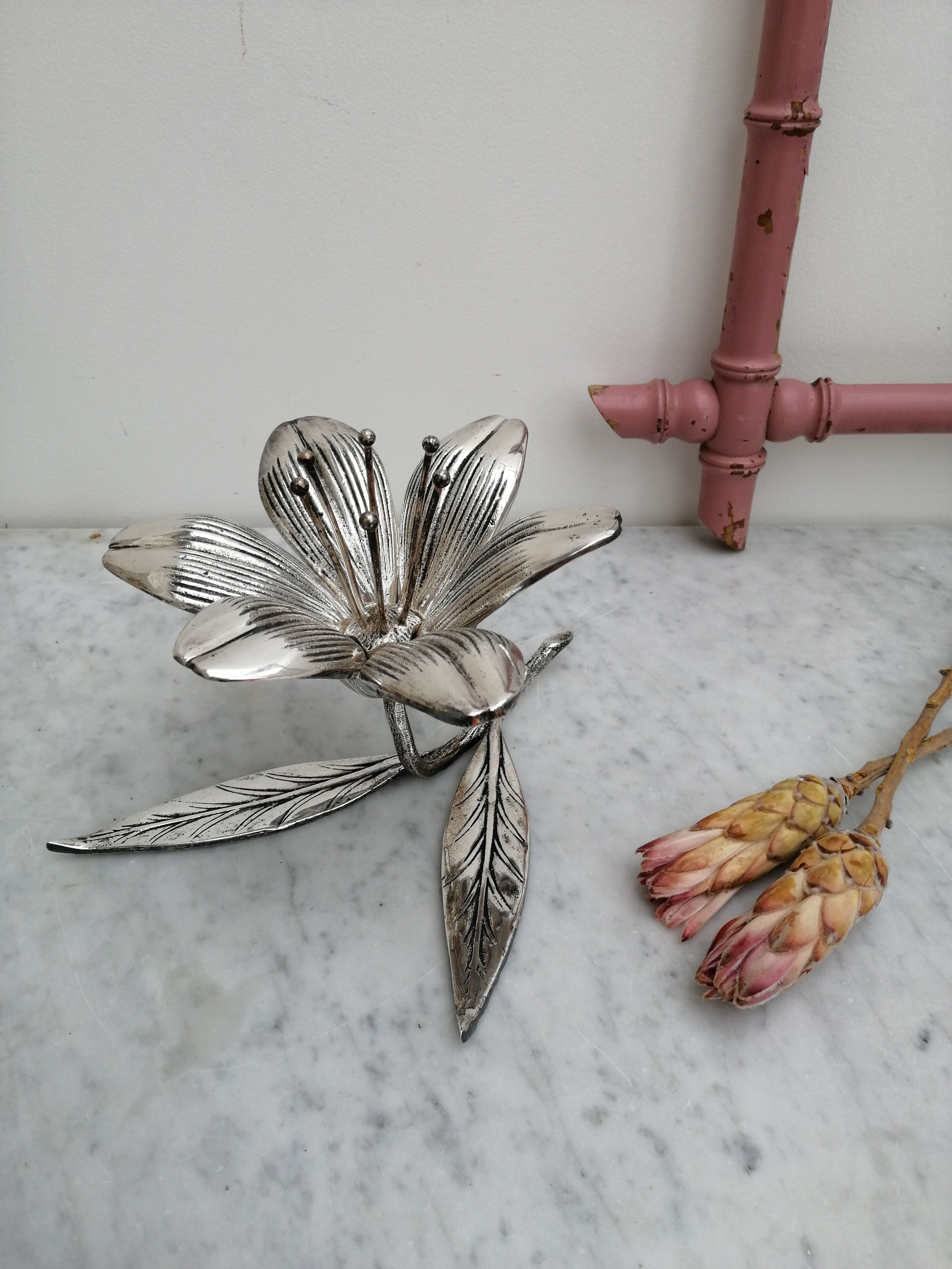 Silver metal flower ashtray