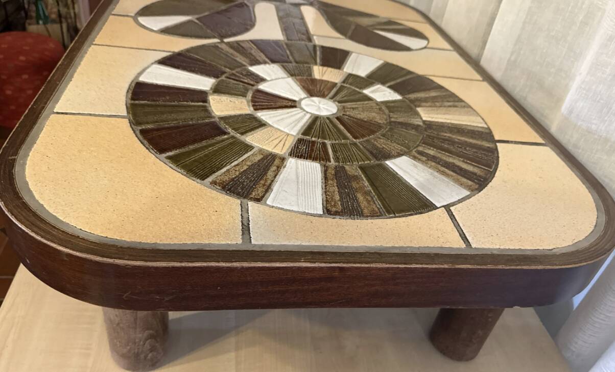 Roger-Capron (French Ceramist 1922-2006) - coffee table