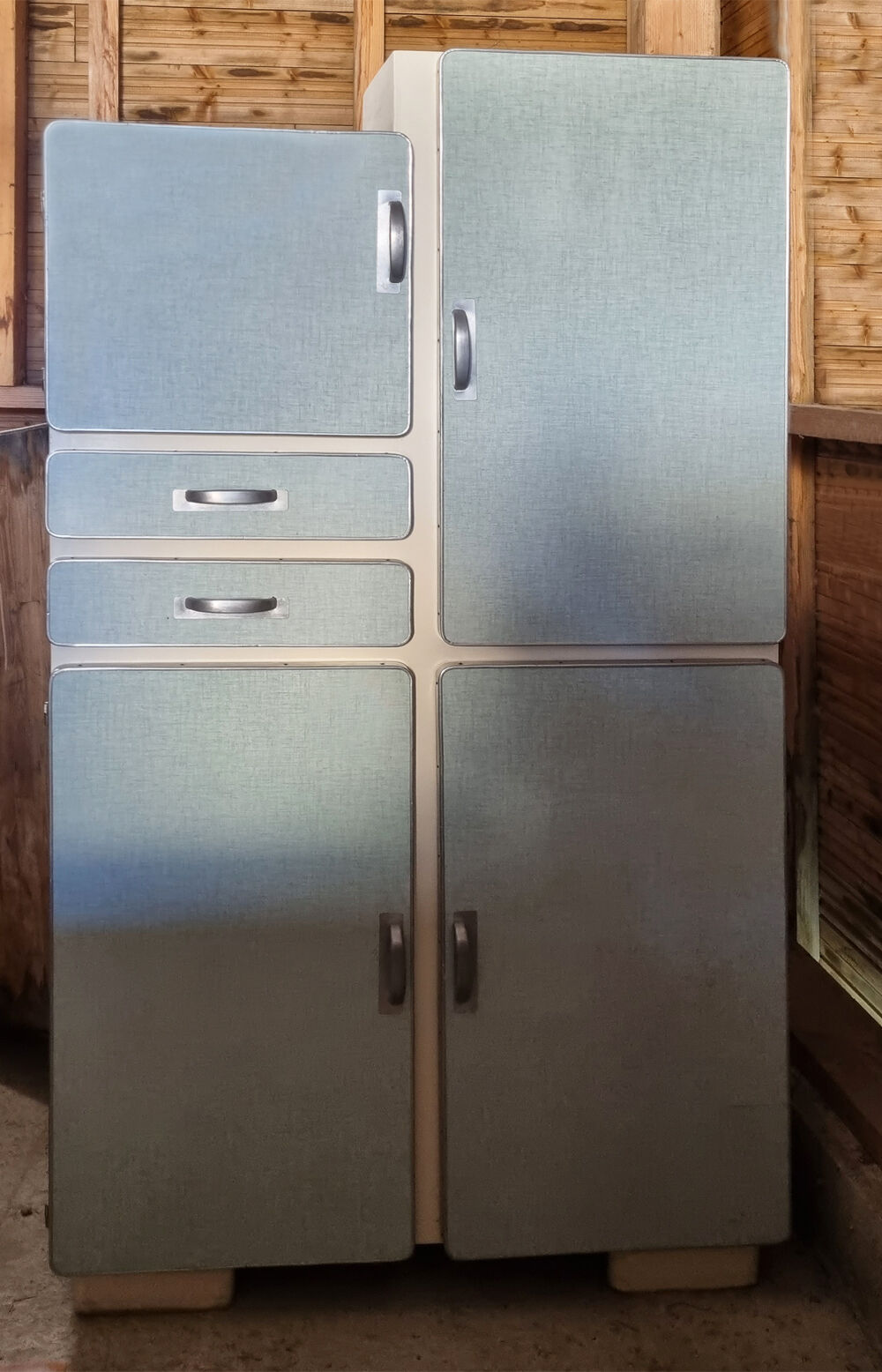 Buffet formica asymétrique, vert pâle, aluminium, vintage, années 50