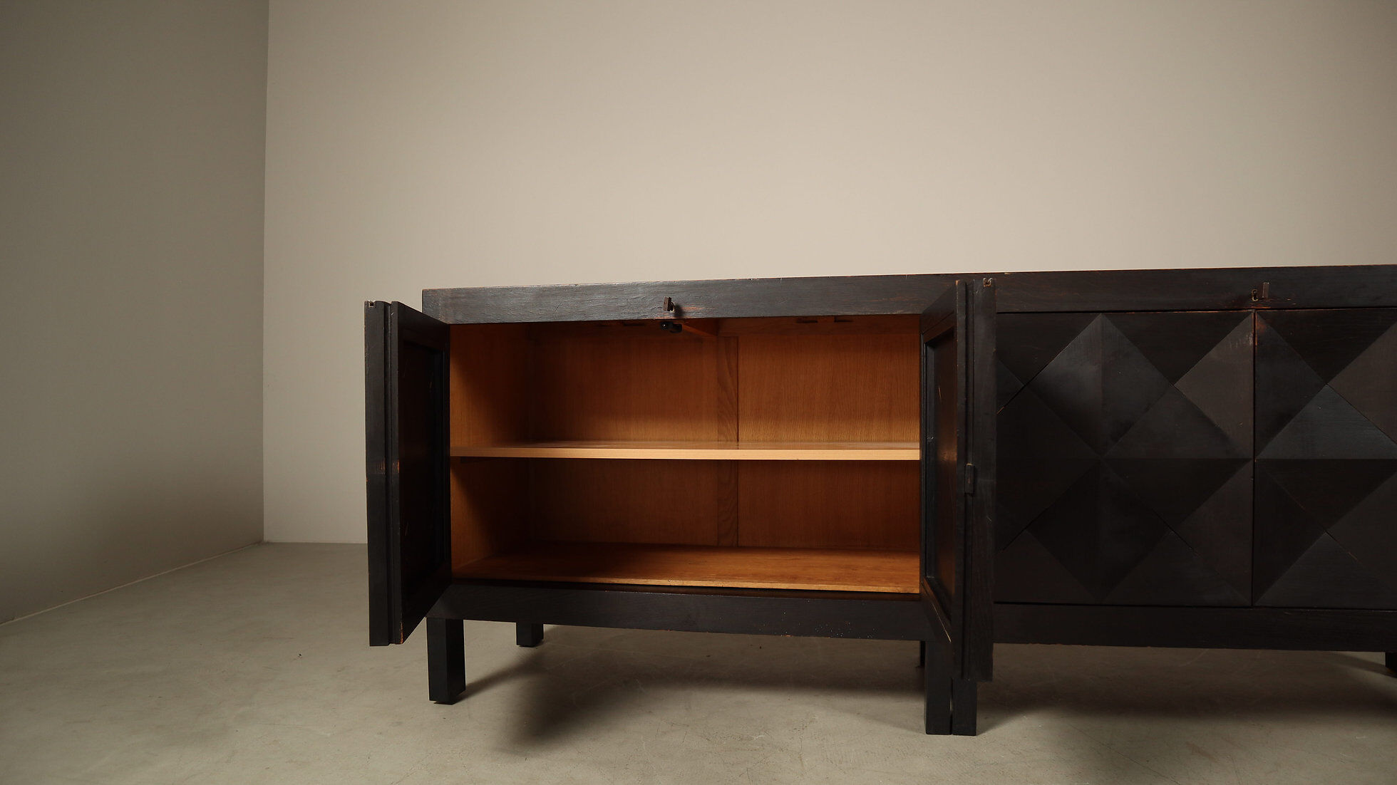Jean Batenburg for MI brutalist sideboard in ebonized oak, Belgium, 1960s