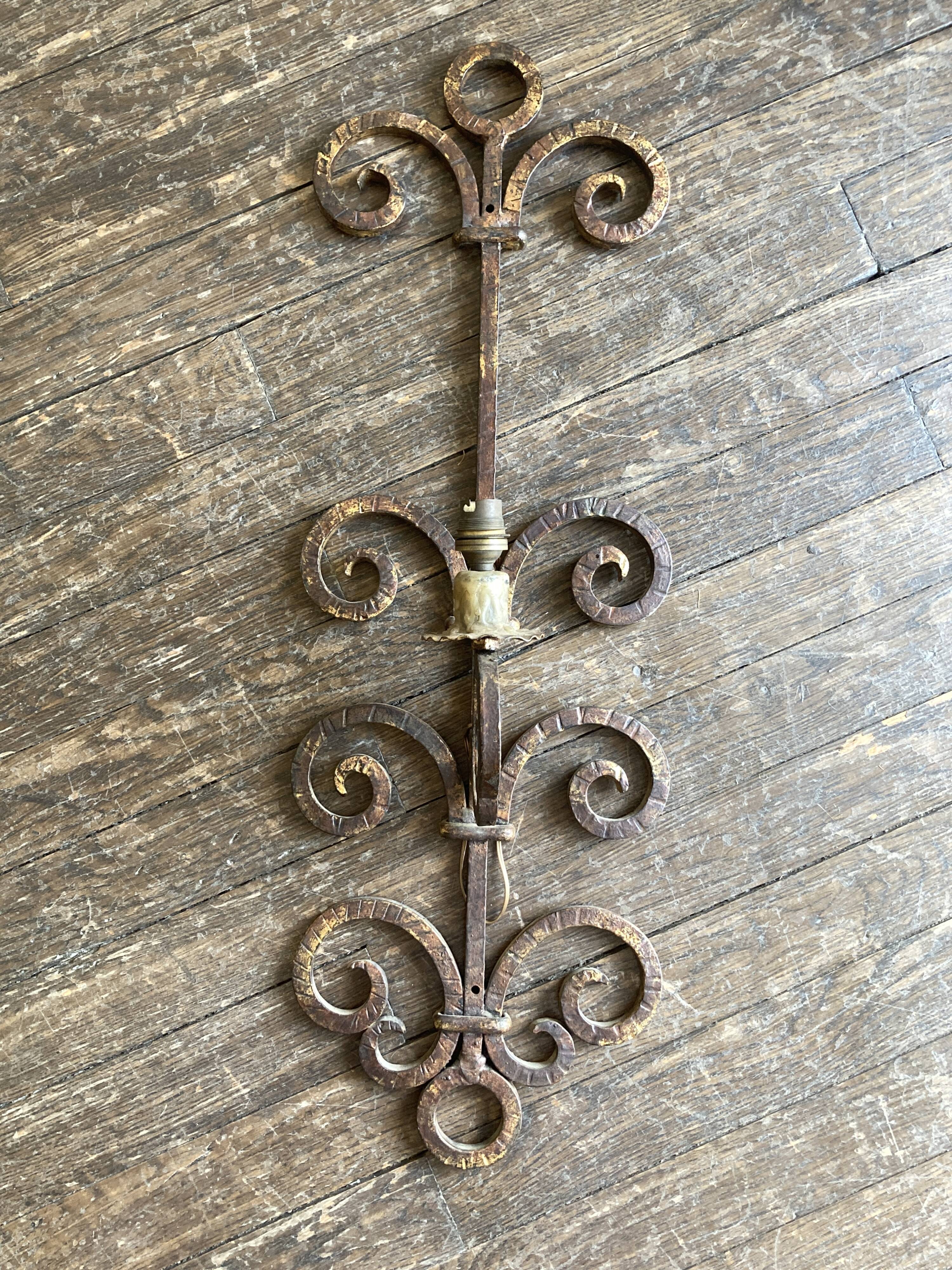 XXL wall lamp in gilded iron Italian work 1960