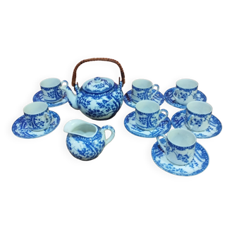 Service à thé japonais composé de 16 pièces en porcelaine bleue - motif floral