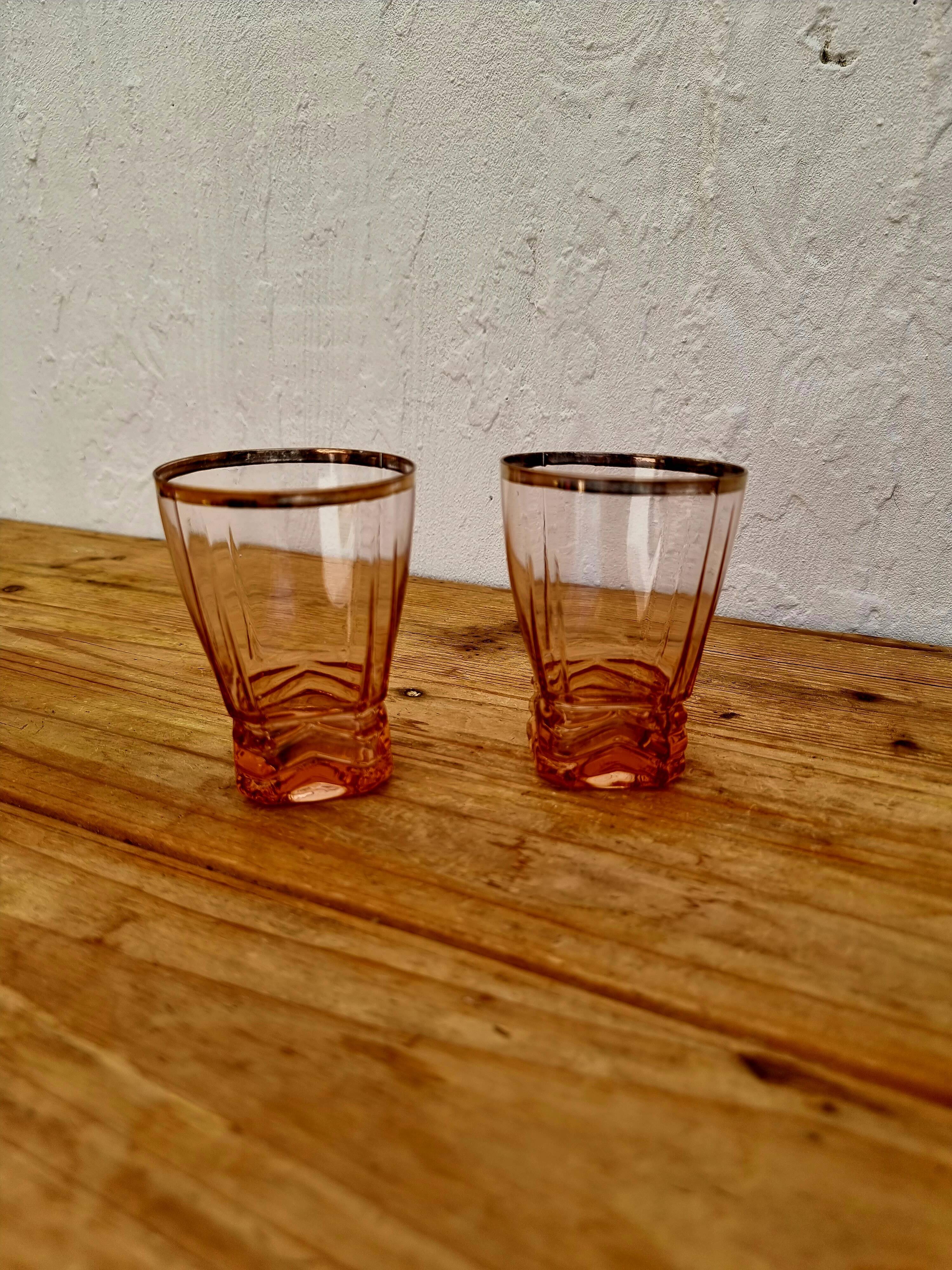 Set of 2 vintage rosaline glasses