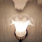 Art Deco wall light in brass with glass shade - mid 20th century.