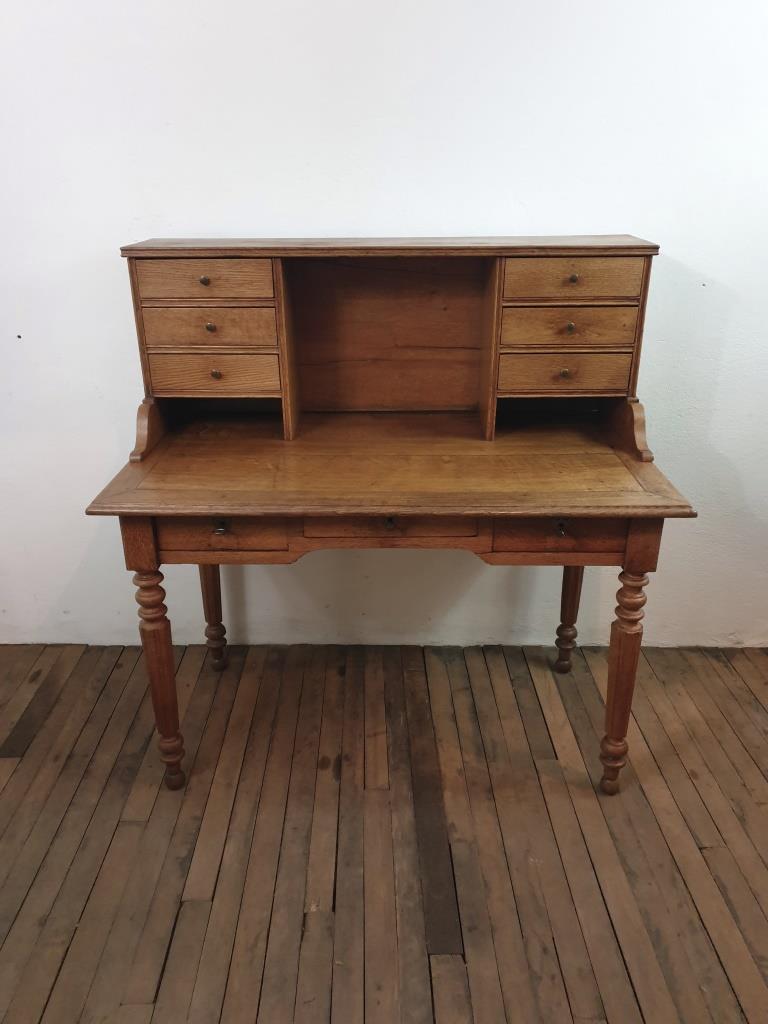 Bureau secrétaire