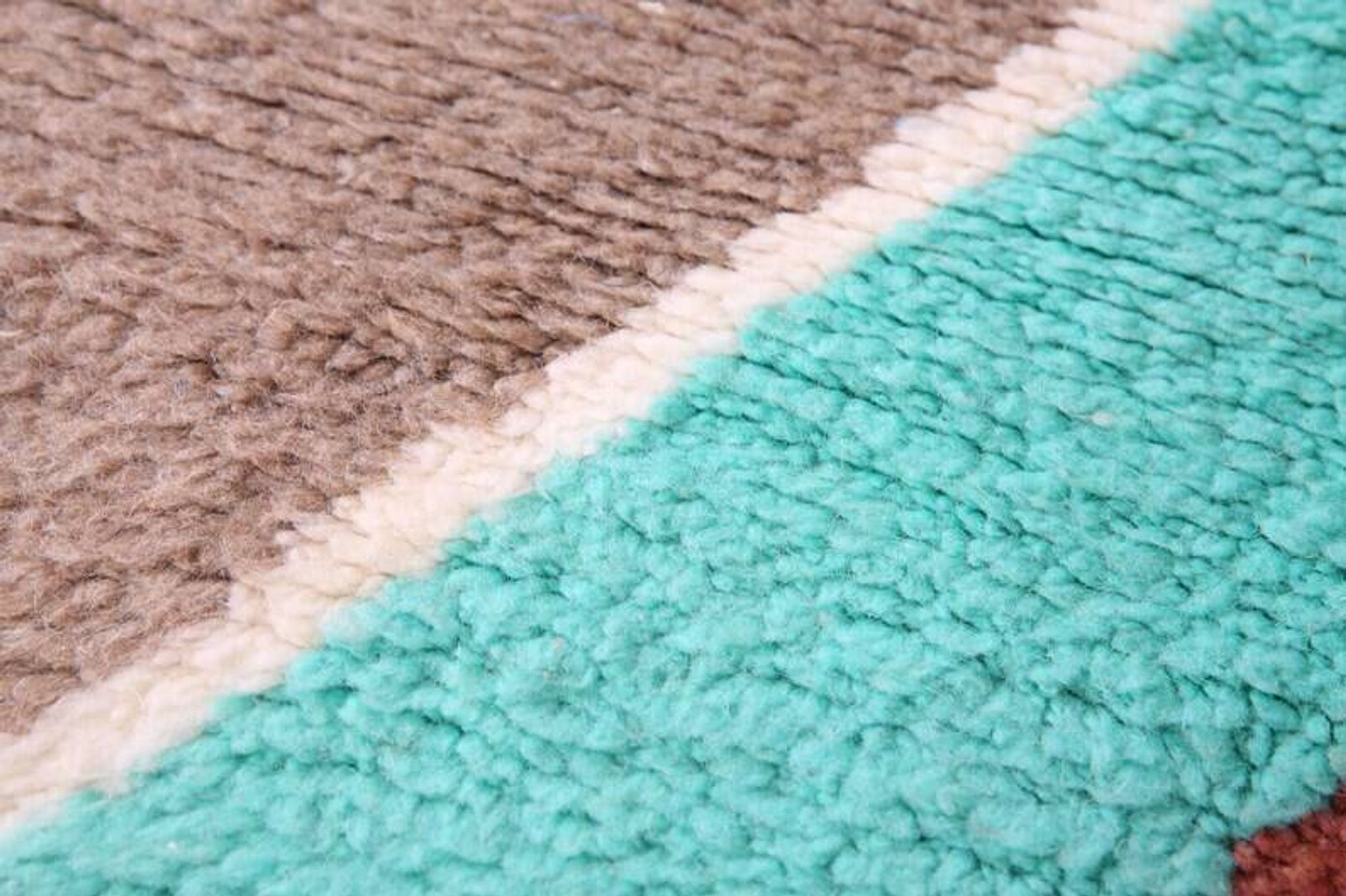 Authentic natural wool Berber rug size 1.5/2.5 m