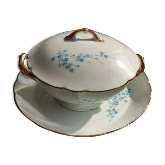 Serving dish and Bernardaud vegetable in Limoges porcelain