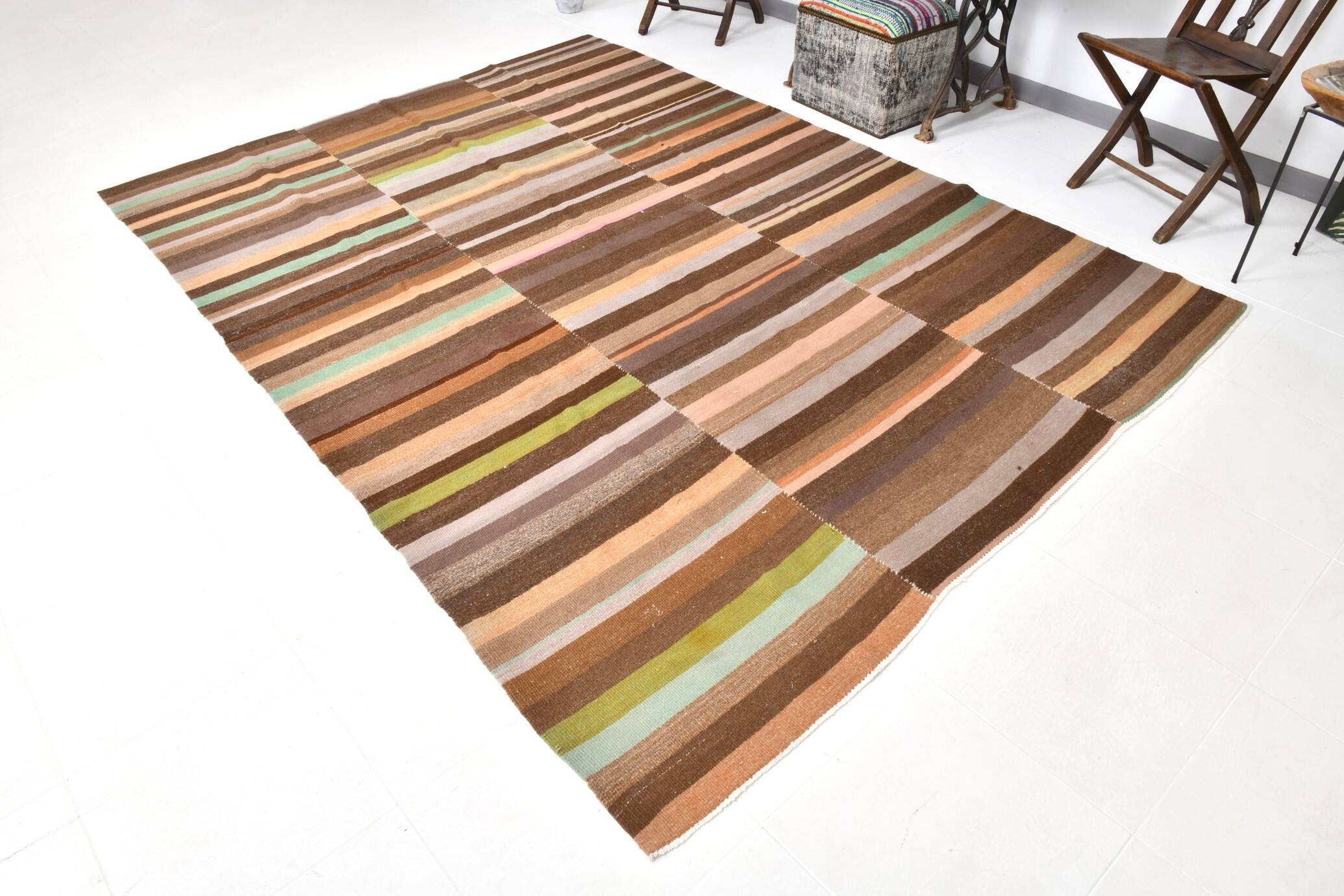 7x10 Soft Color Pastel Brown Vintage Rug, 210x291Cm SK 2356