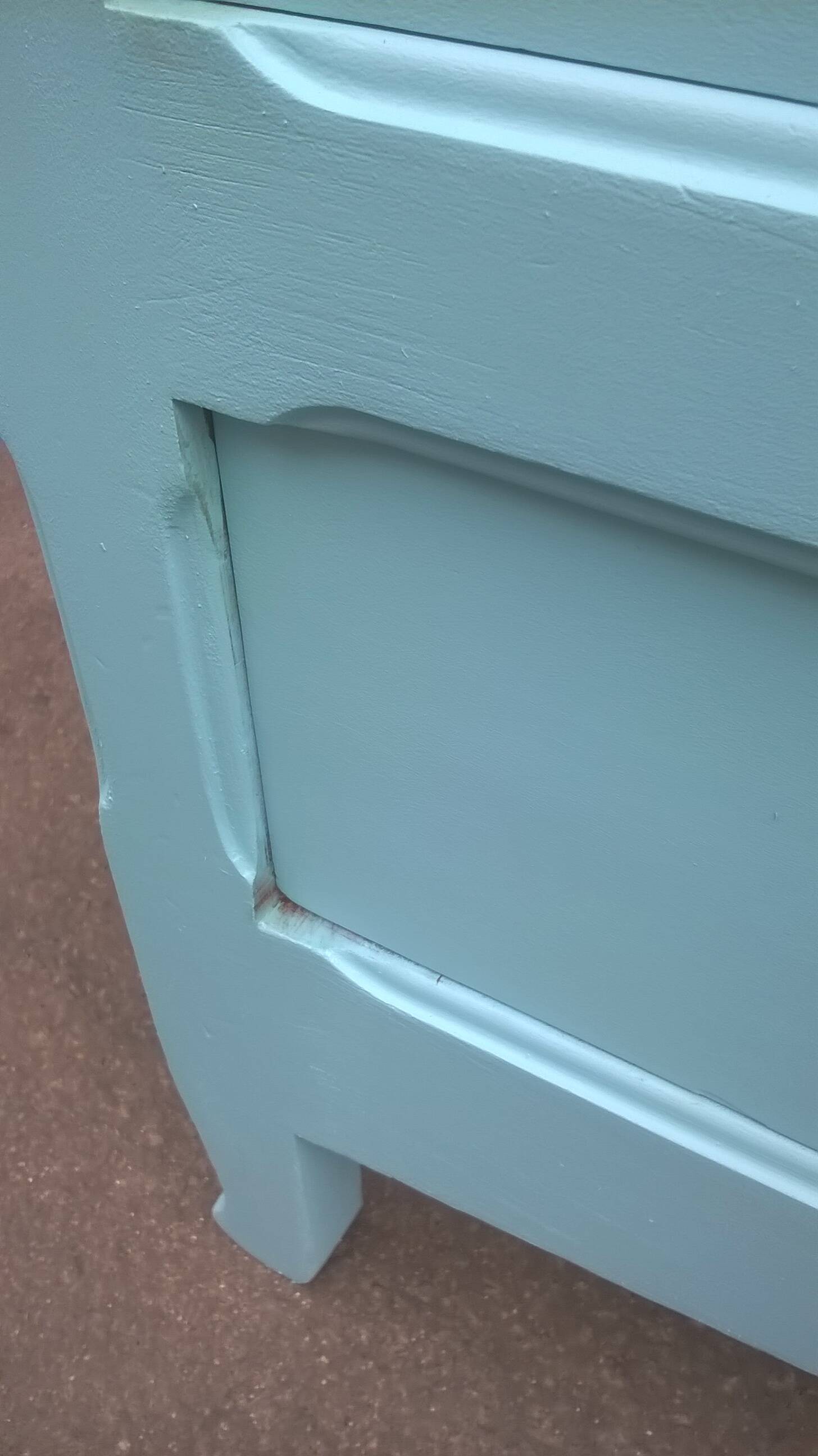 Parisian hotel wardrobe from the 1930s