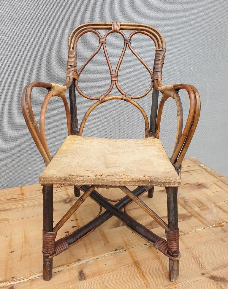 Children's armchair 1890 Chestnut, Rattan and damask velvet