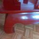 Table laque rouge