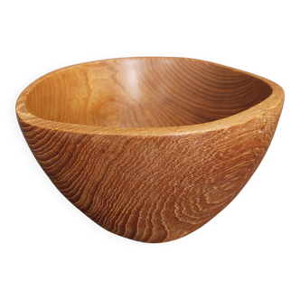 Vintage wooden fruit bowl