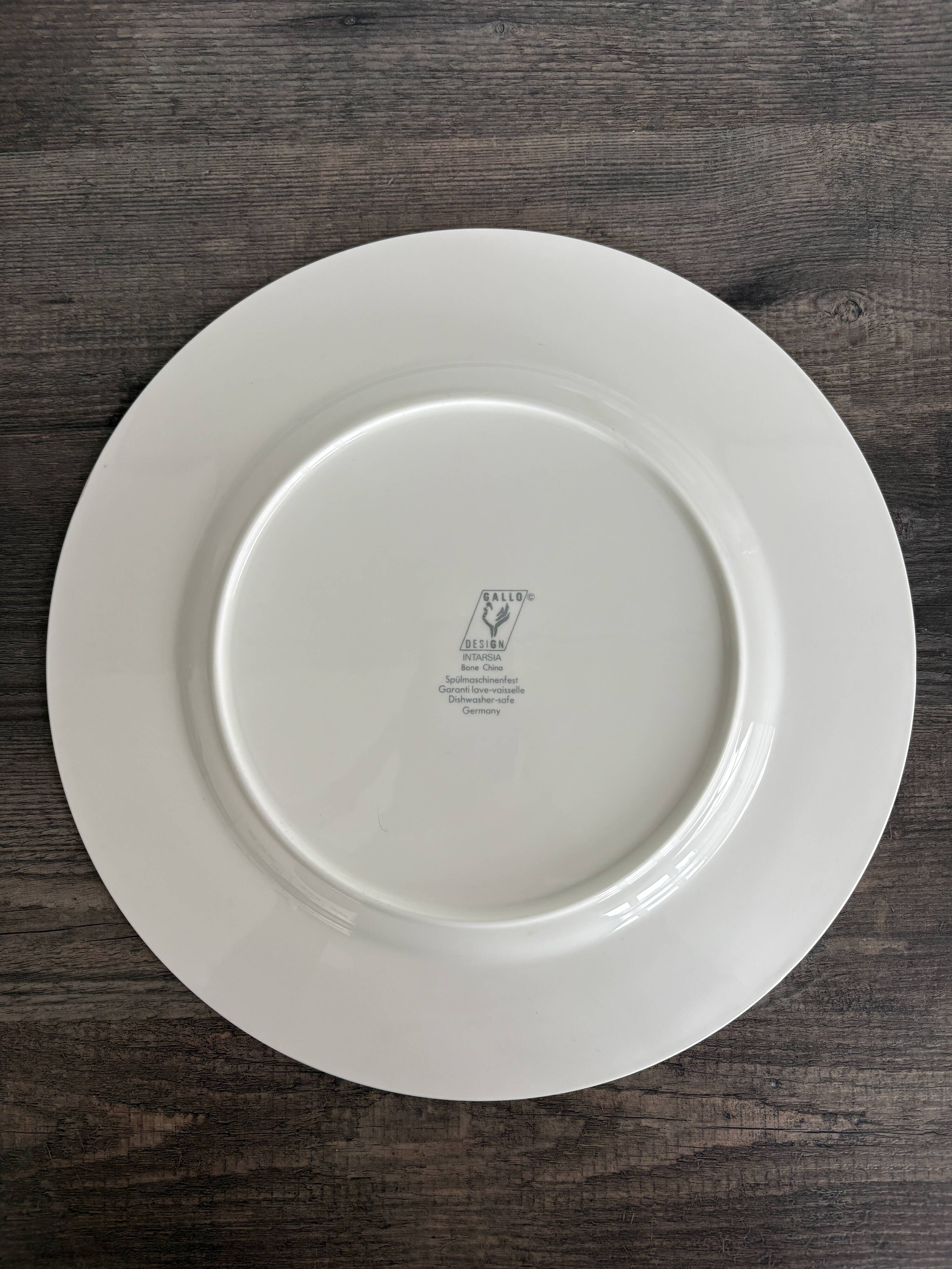 Gallo Design Collection Plate Saxony Porcelain