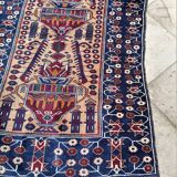 Ancient oriental carpet early 20th century 140 x 89cm