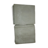 Damask tablecloth and his 24 towels