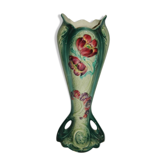 Vase en barbotine art-nouveau