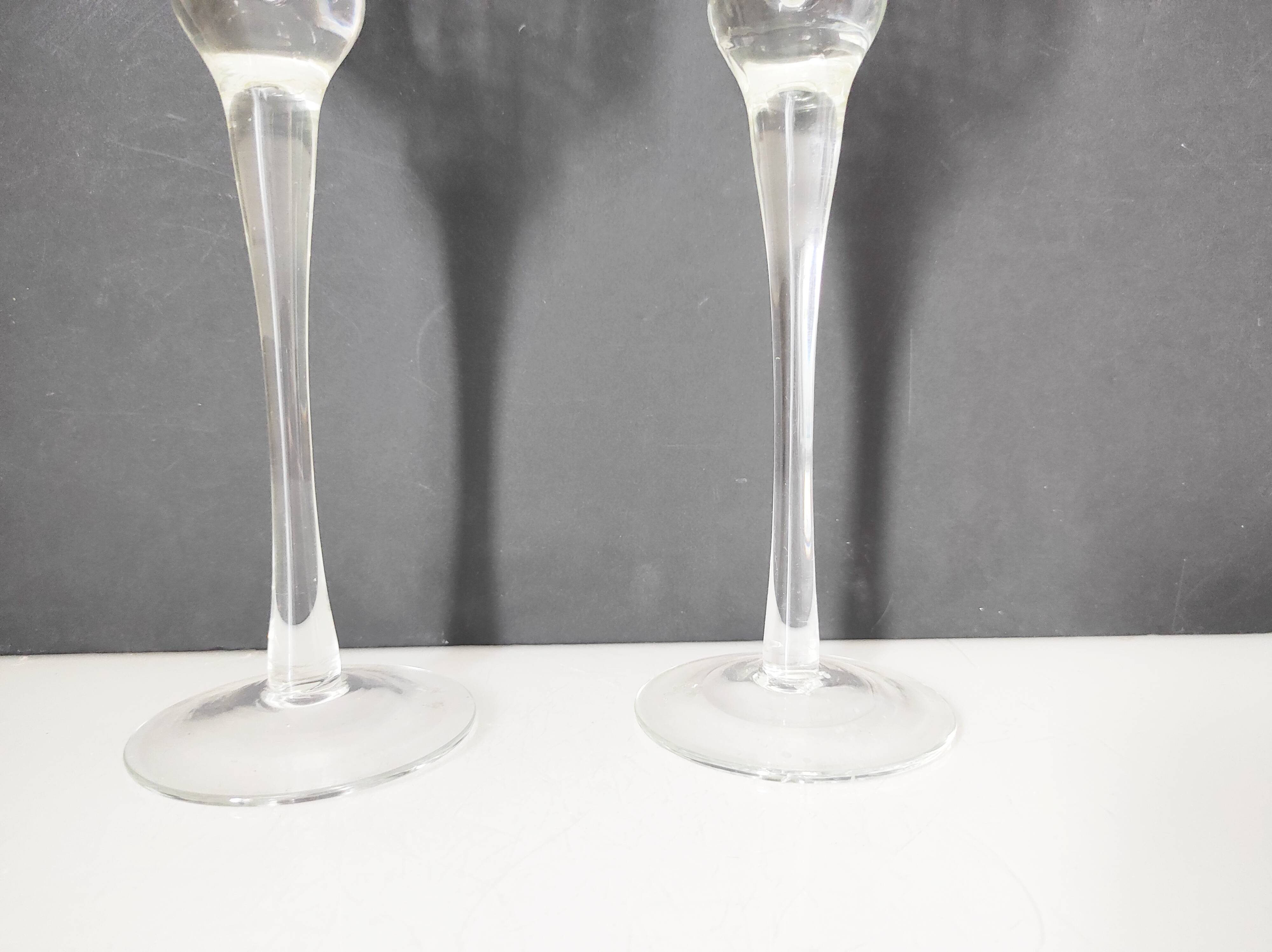 Two cracked glass lanterns 30.5 cm
