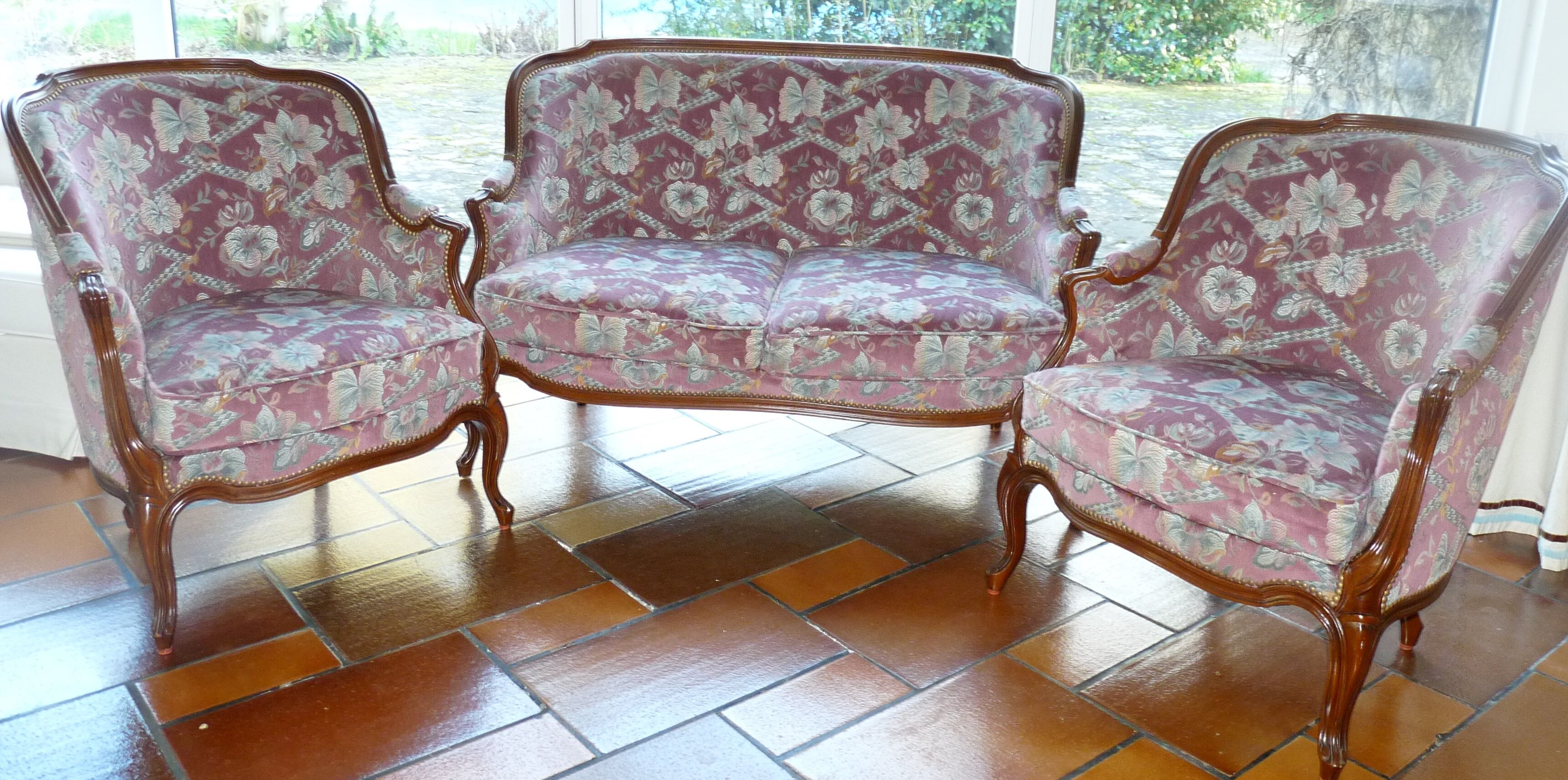 Living room set sofa and 2 armchairs