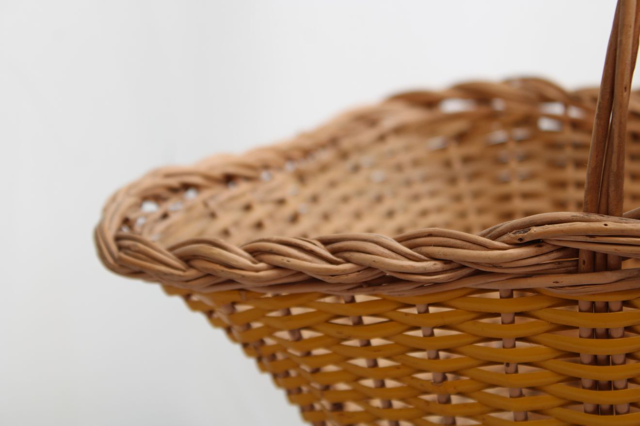 Wicker basket