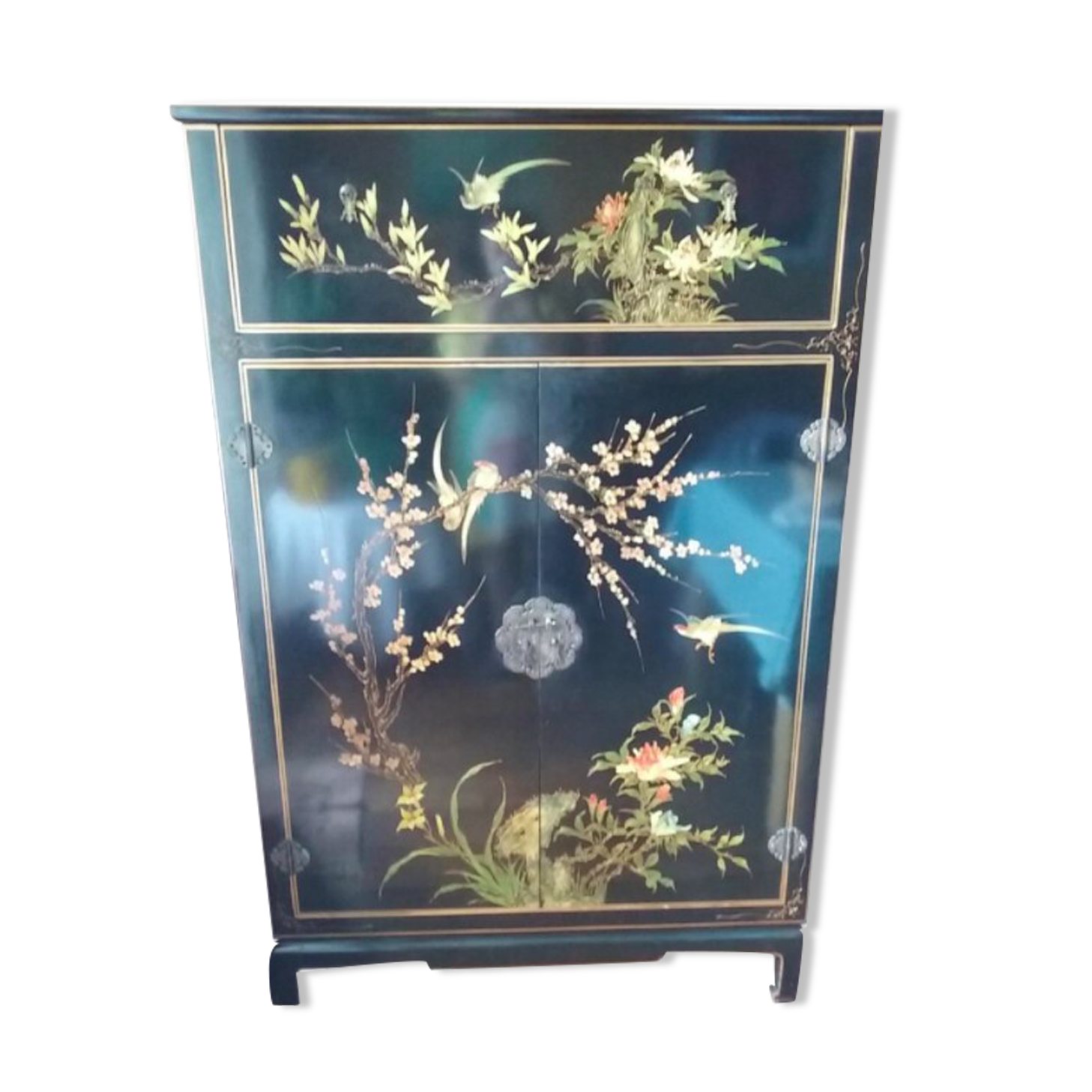 TV cabinet, hi-fi in decorated lacquered wood