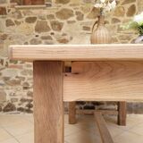 Farm table