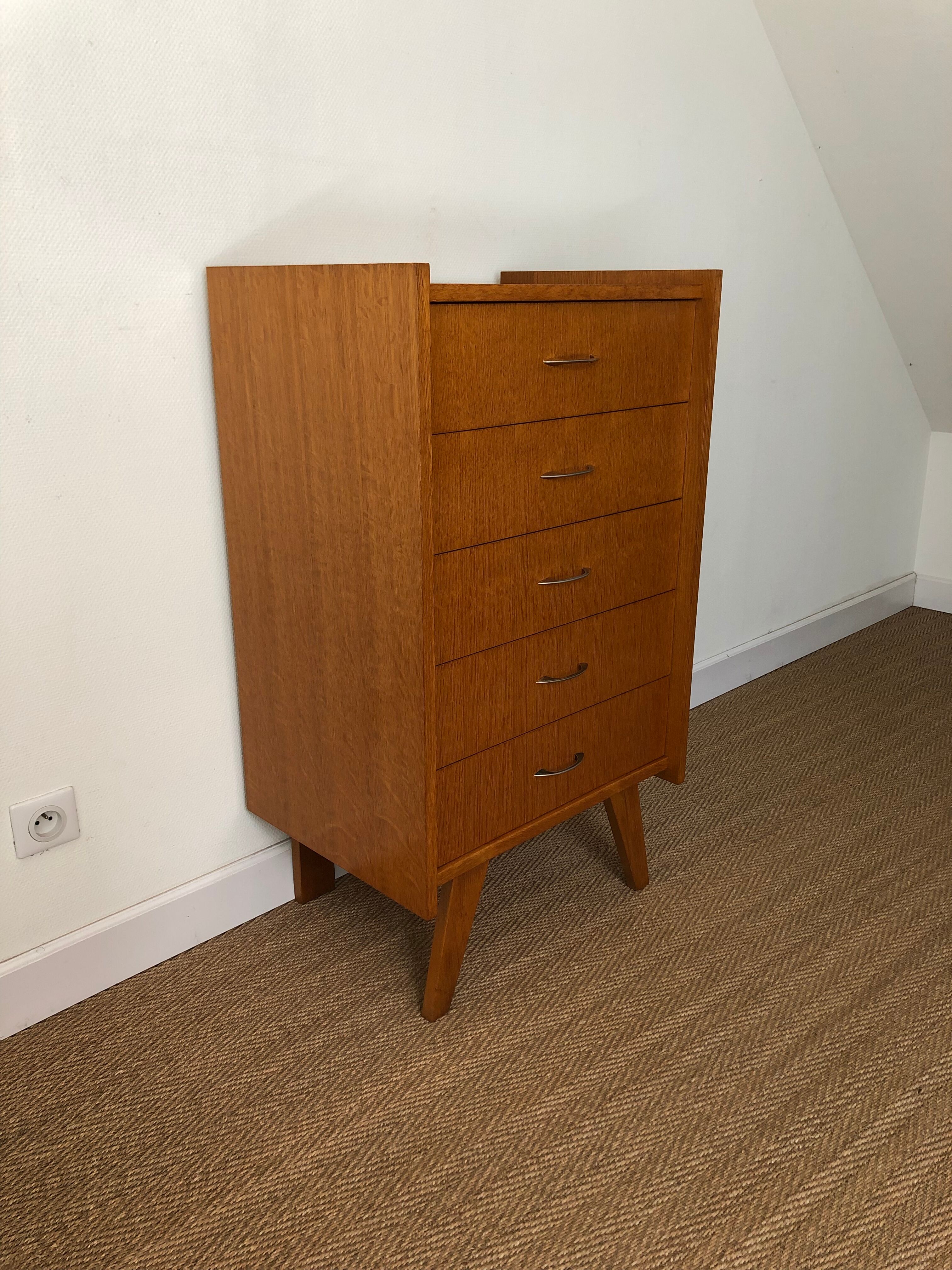 Commode vintage