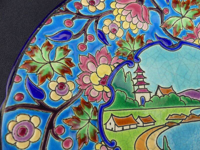 Decorative plate in Longwy enamels