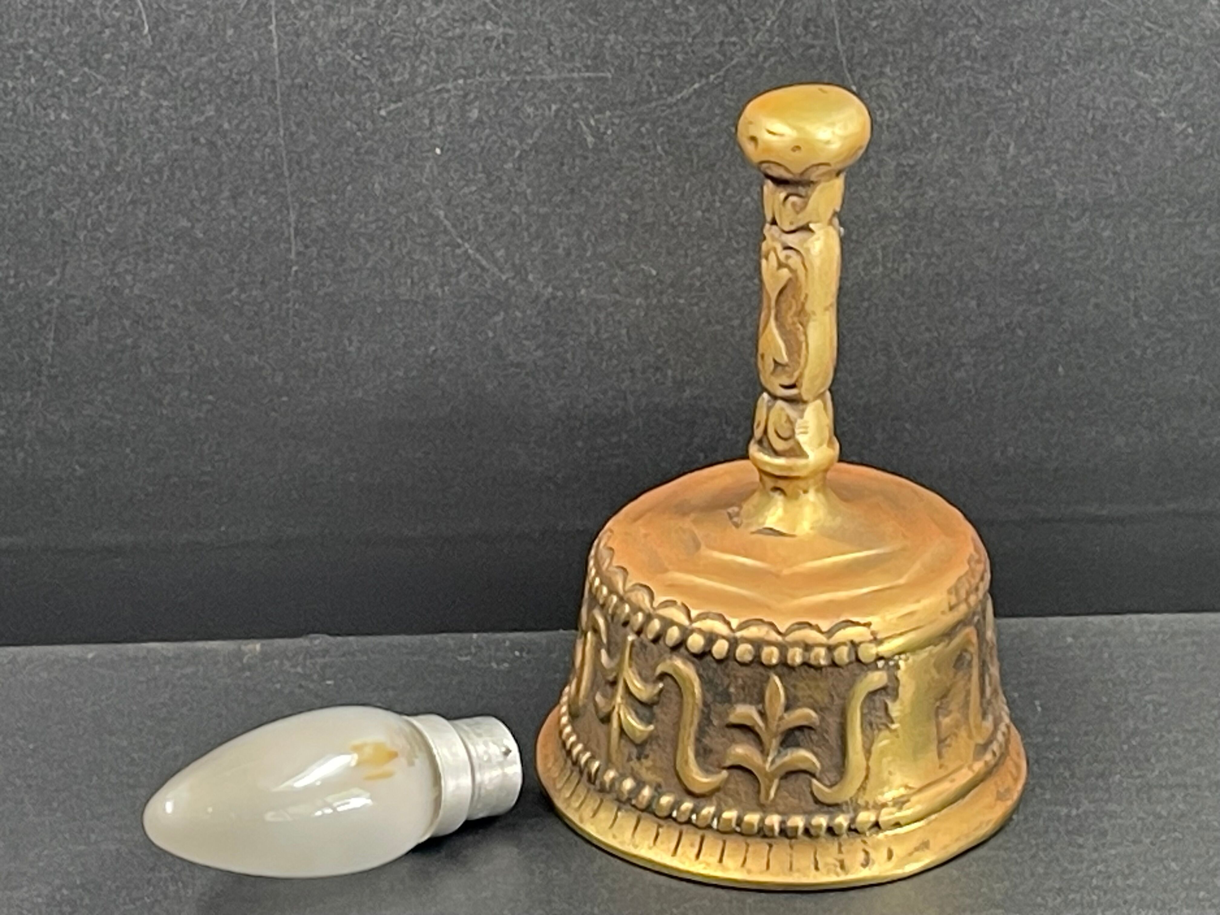 Table bell in solid bronze