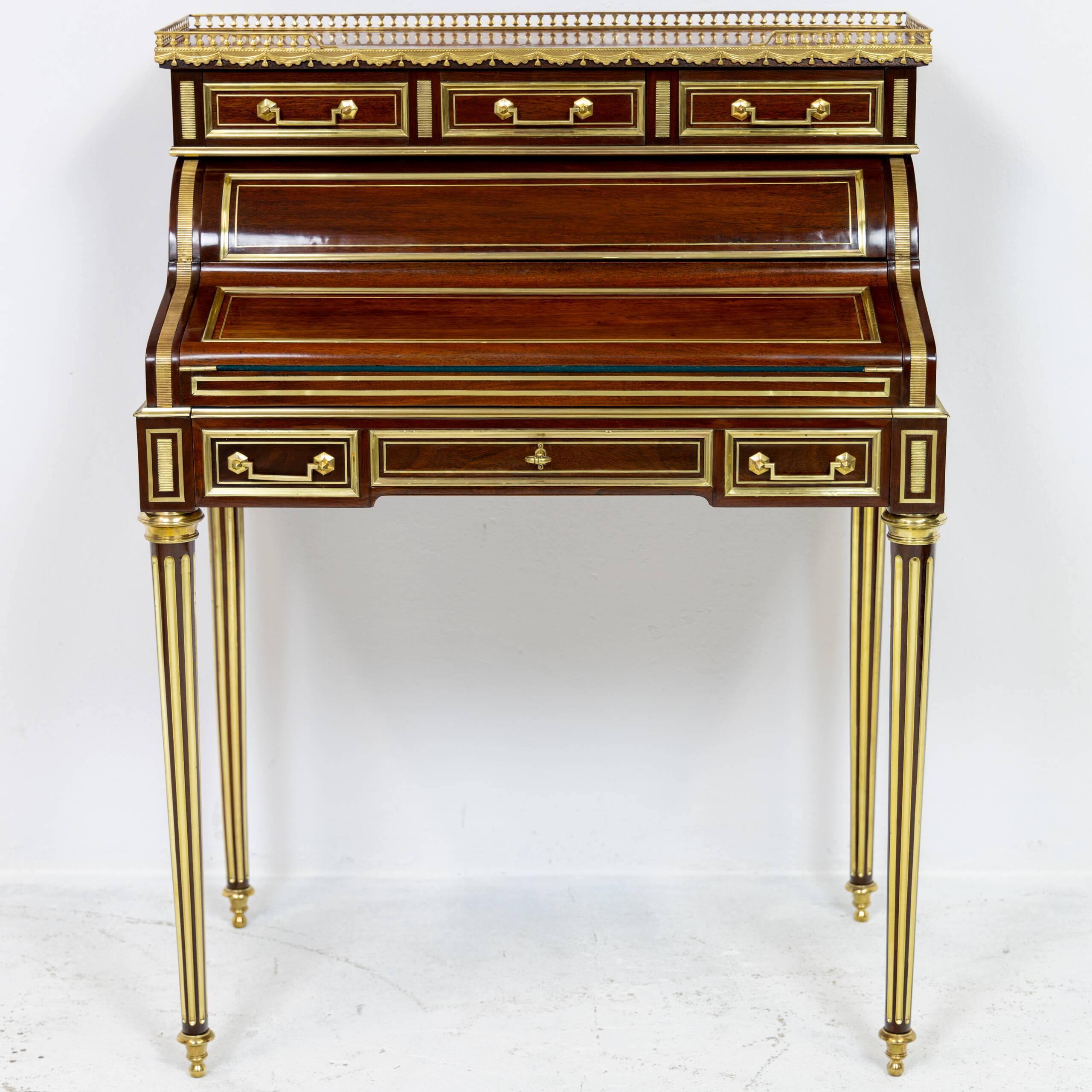 Louis XVI cylinder desk in mahogany and pink marble - circa 1860-1890