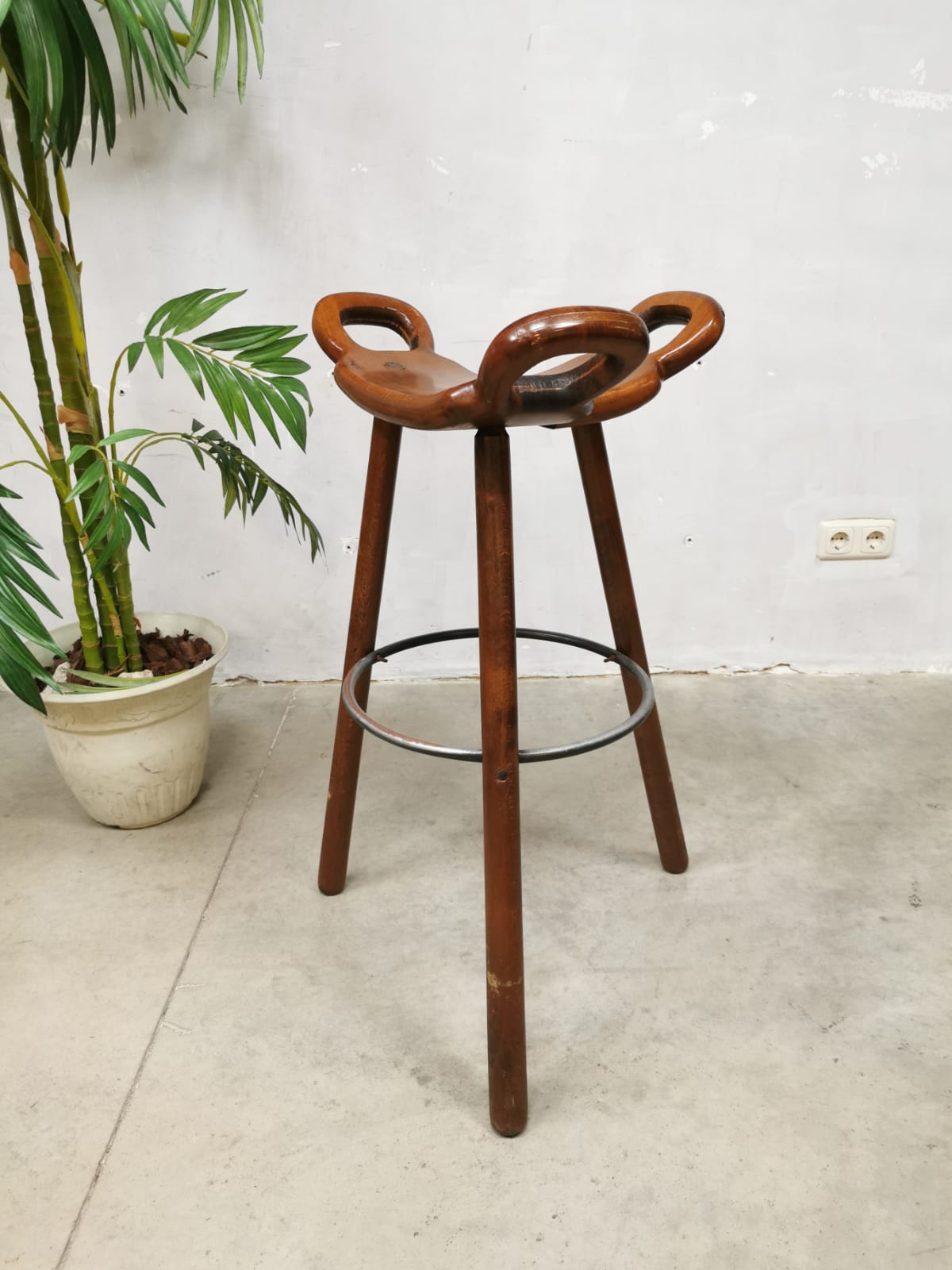 Midcentury design Brutalist Spanish barstool