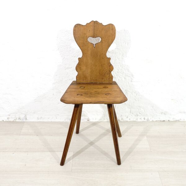 Chaise d’antiquaire environ 1860