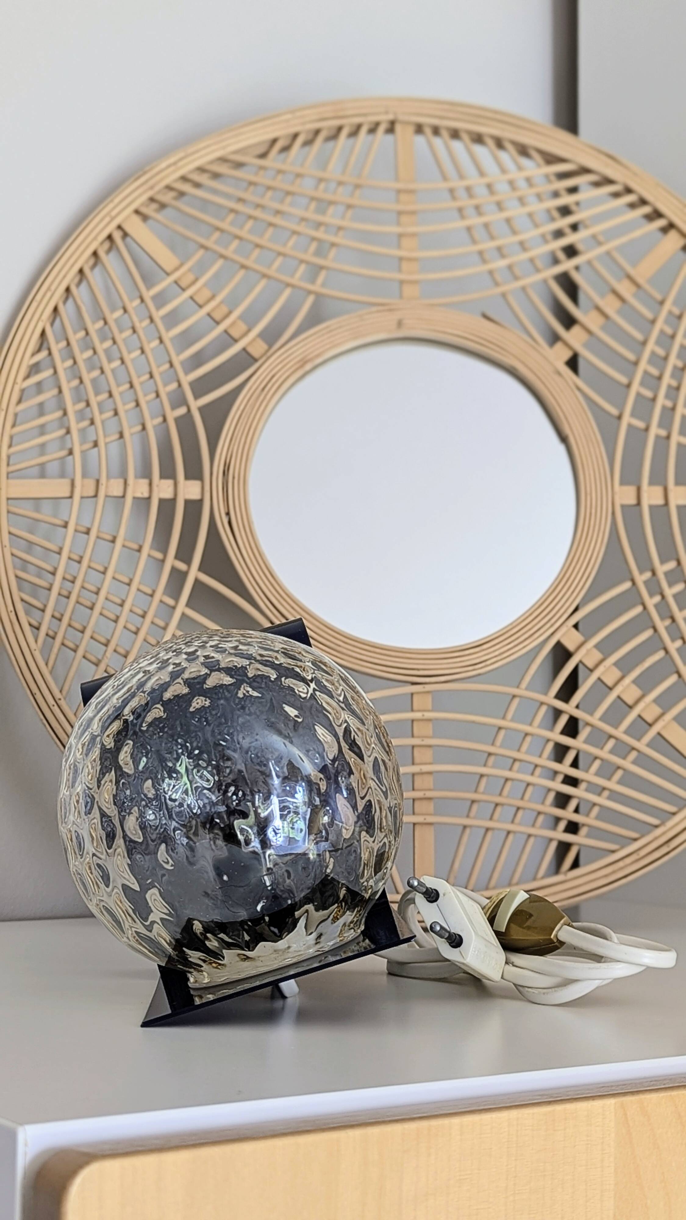 Lampe design italienne années 70 (L-0165)