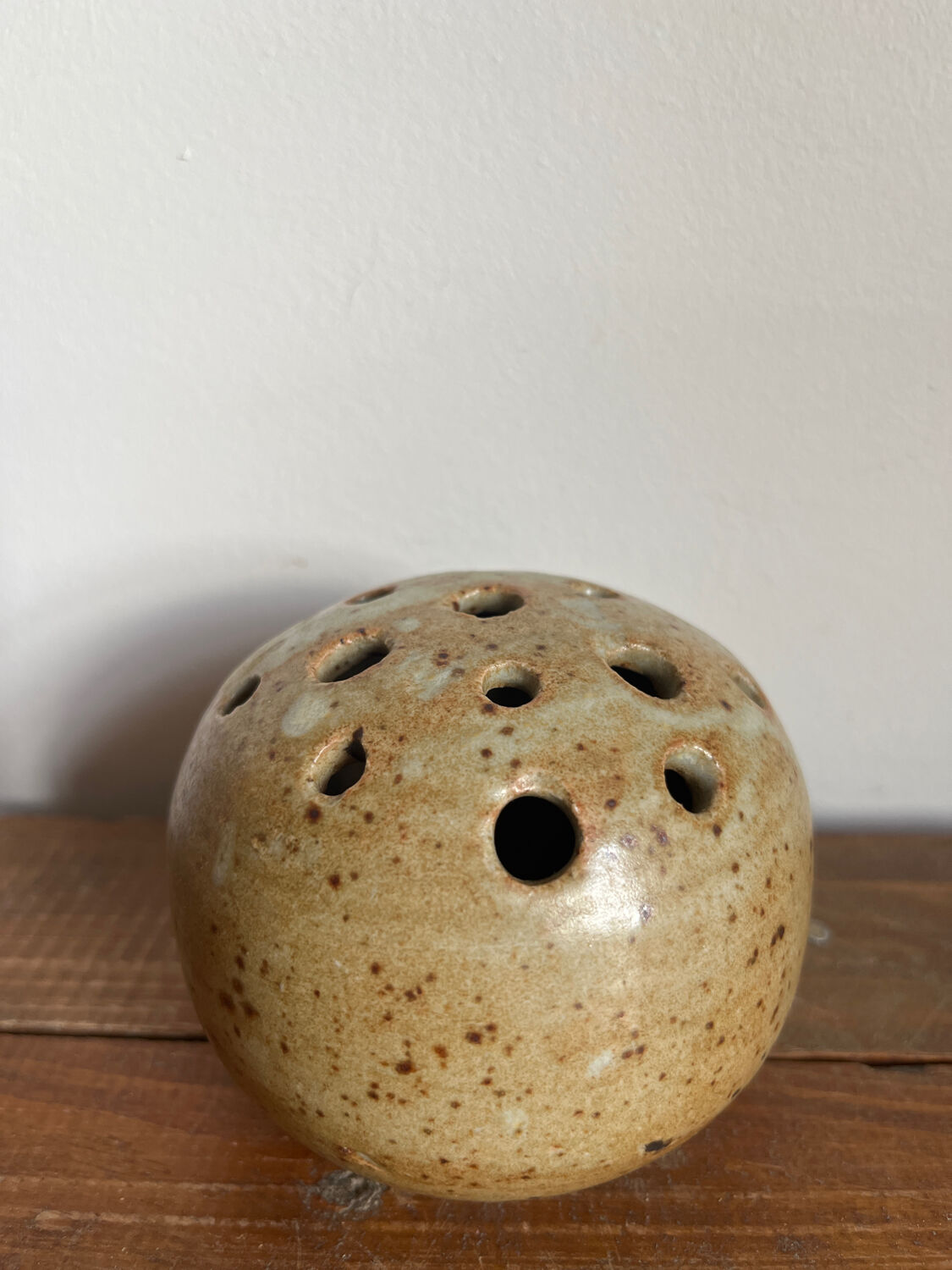 Stoneware flower spikes