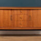 Buffet rétro en teck des années 1960 mid century par Vanson