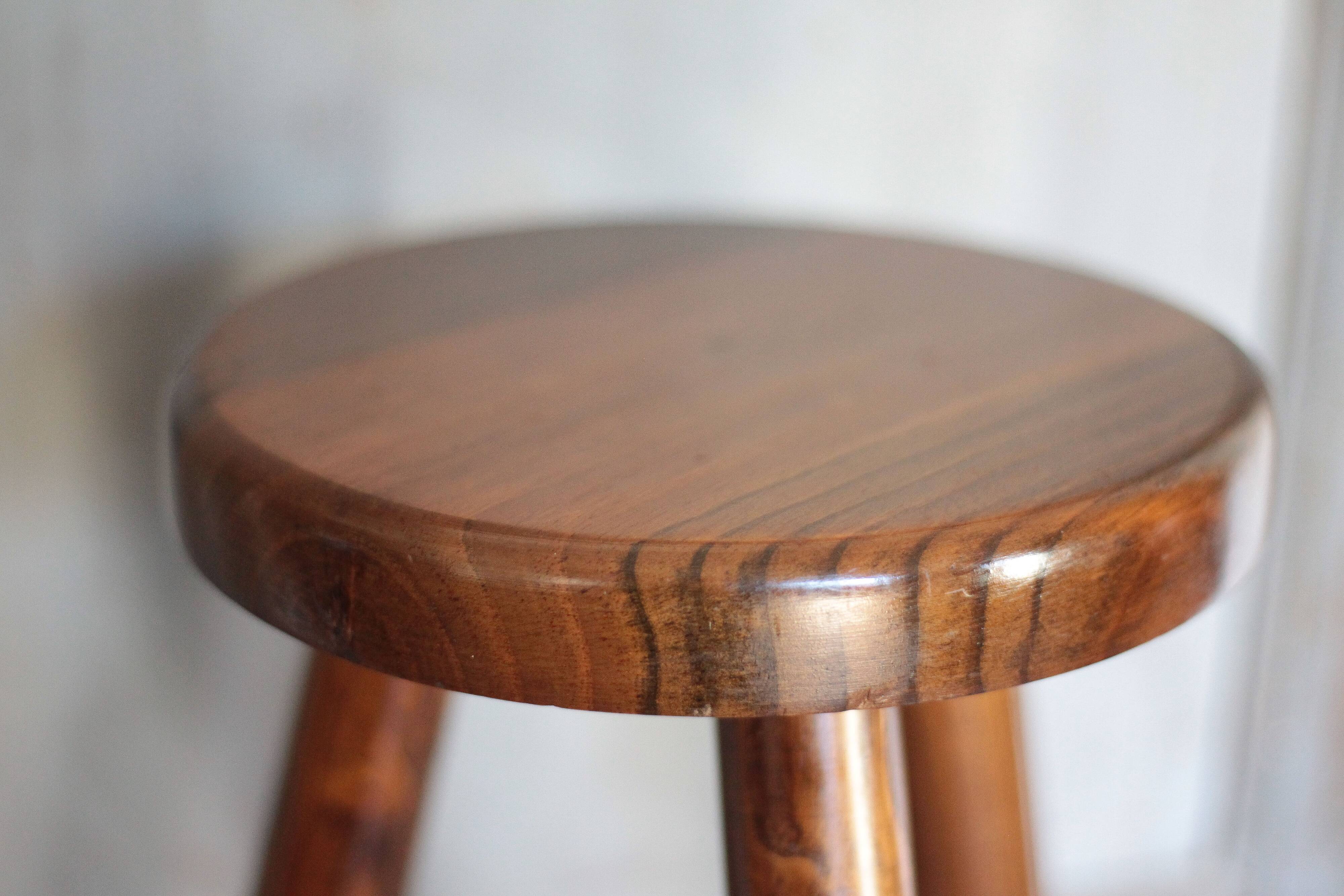 Tabouret vintage, tabouret bois, tabouret tripode , tabouret d'appoint