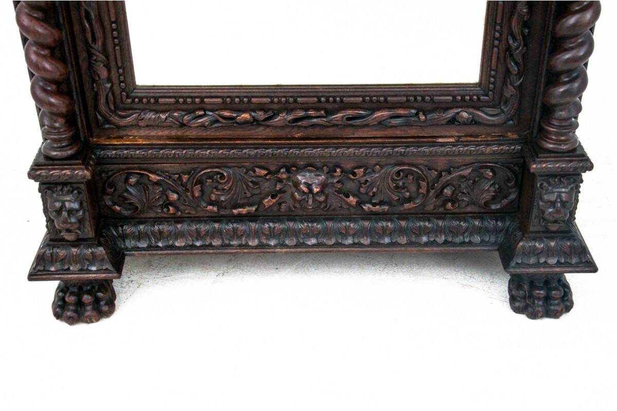 Armoire de chasse, France, vers 1890.