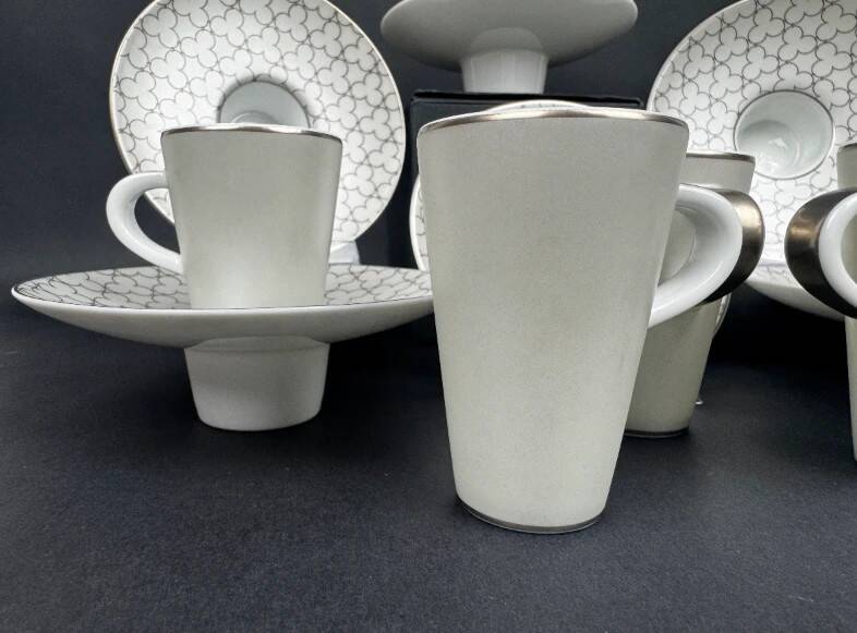 Set of 6 Raynaud Silver coffee cups, shaking cups