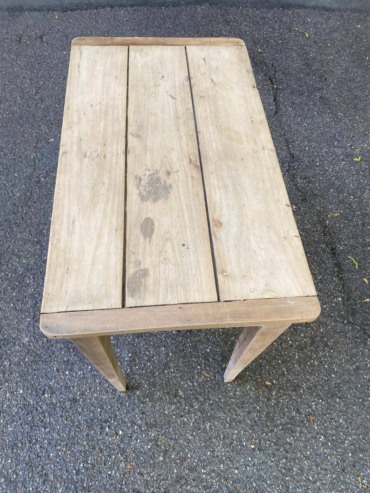 Renovated Parisian desk in raw solid wood 1950 - 80x45cm