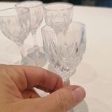 Lot de verres à pieds anciens