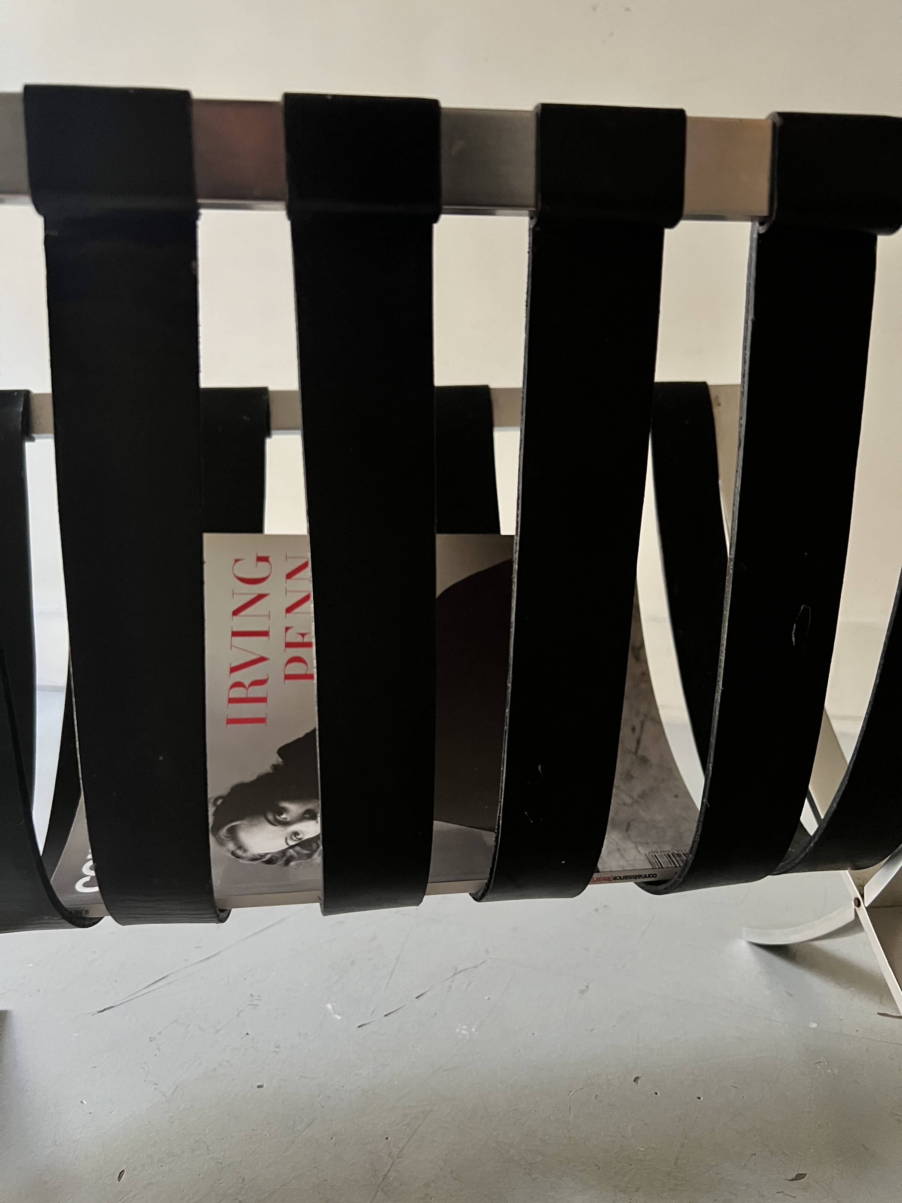 Large Barcelona magazine rack in chrome and leather straps, design circa 1970