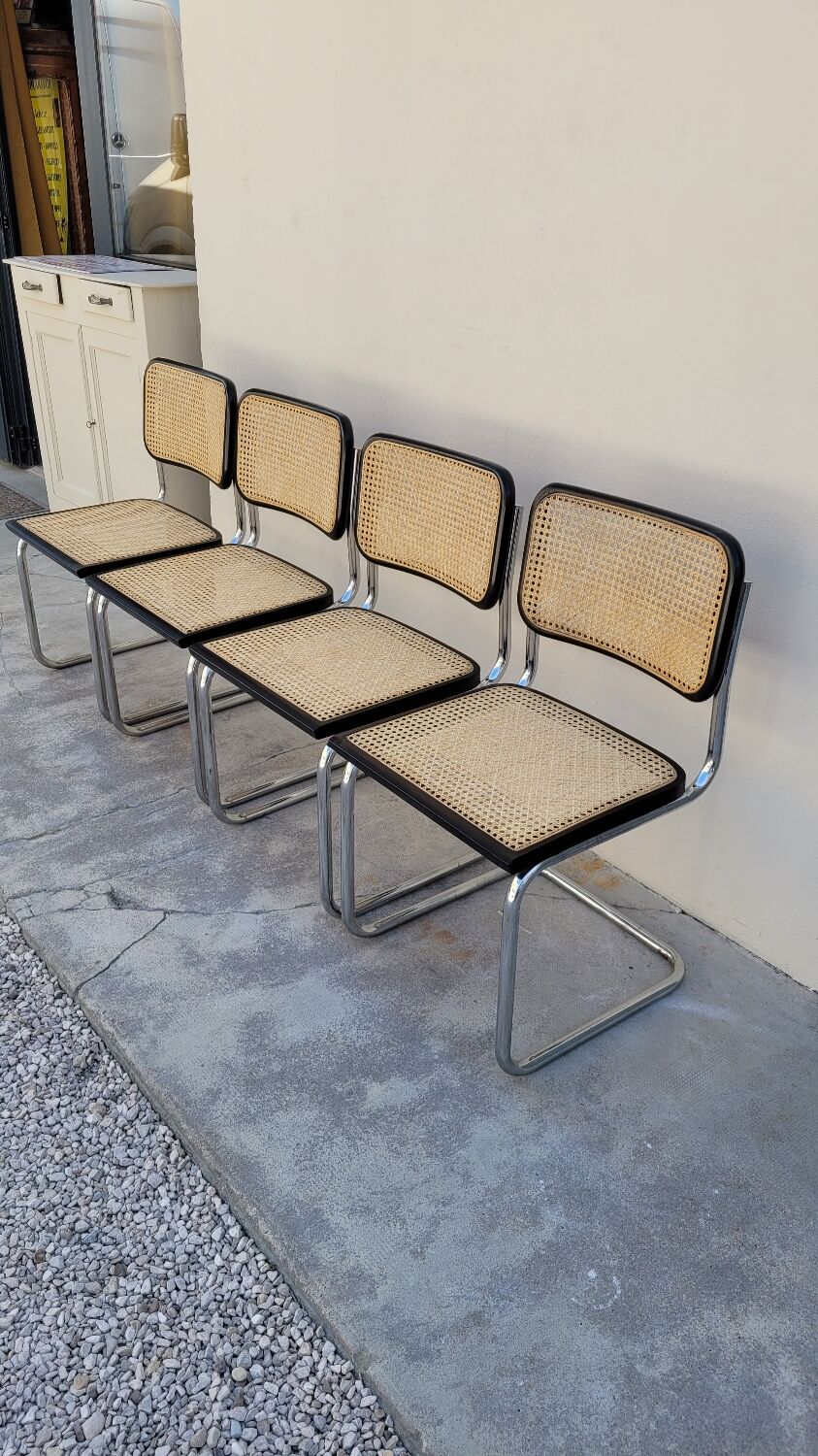 Série de 4 chaises Marcel Breuer modèle B32 signé Italy
