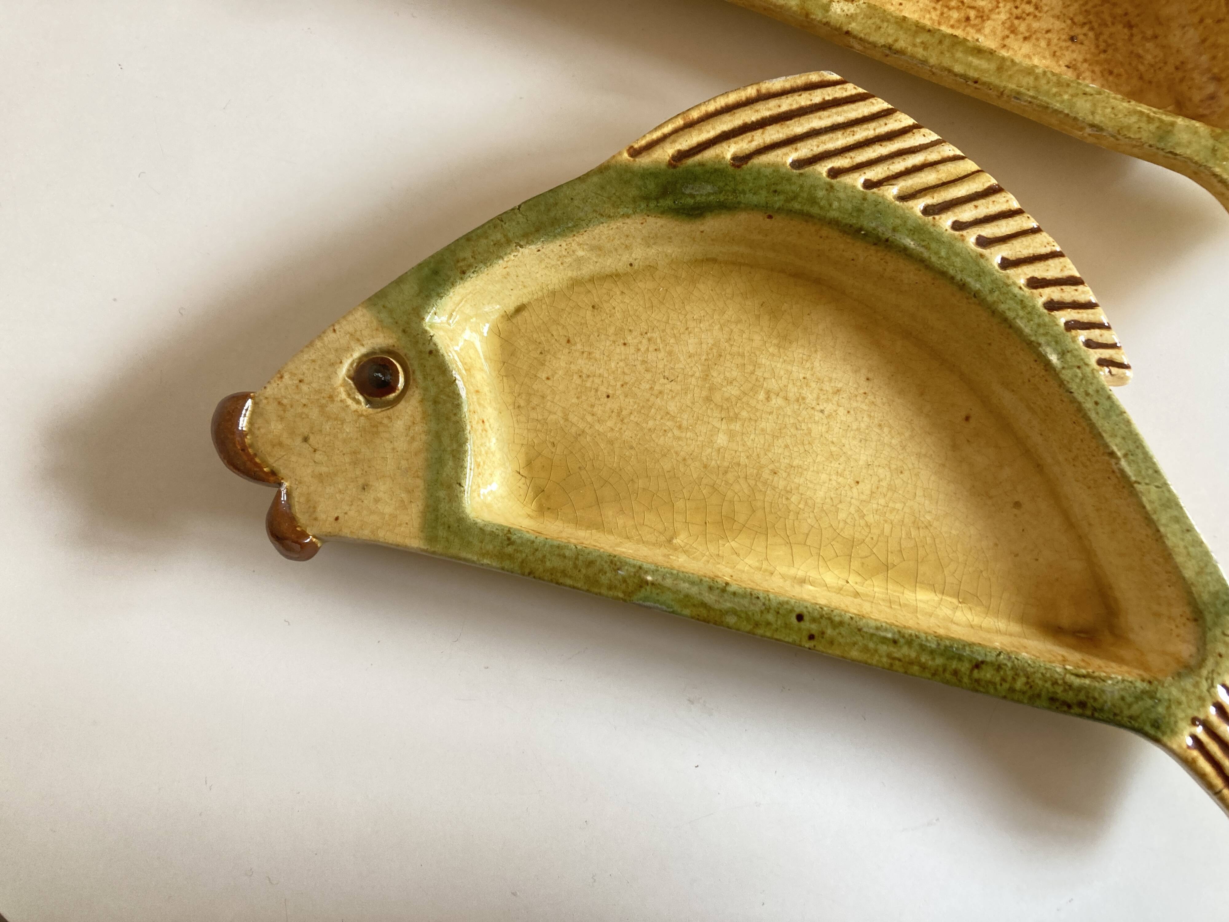 Pair of fish dishes Vallauris 1850 Atelier Cerenne Vallauris