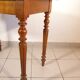 Table pieds cannelés