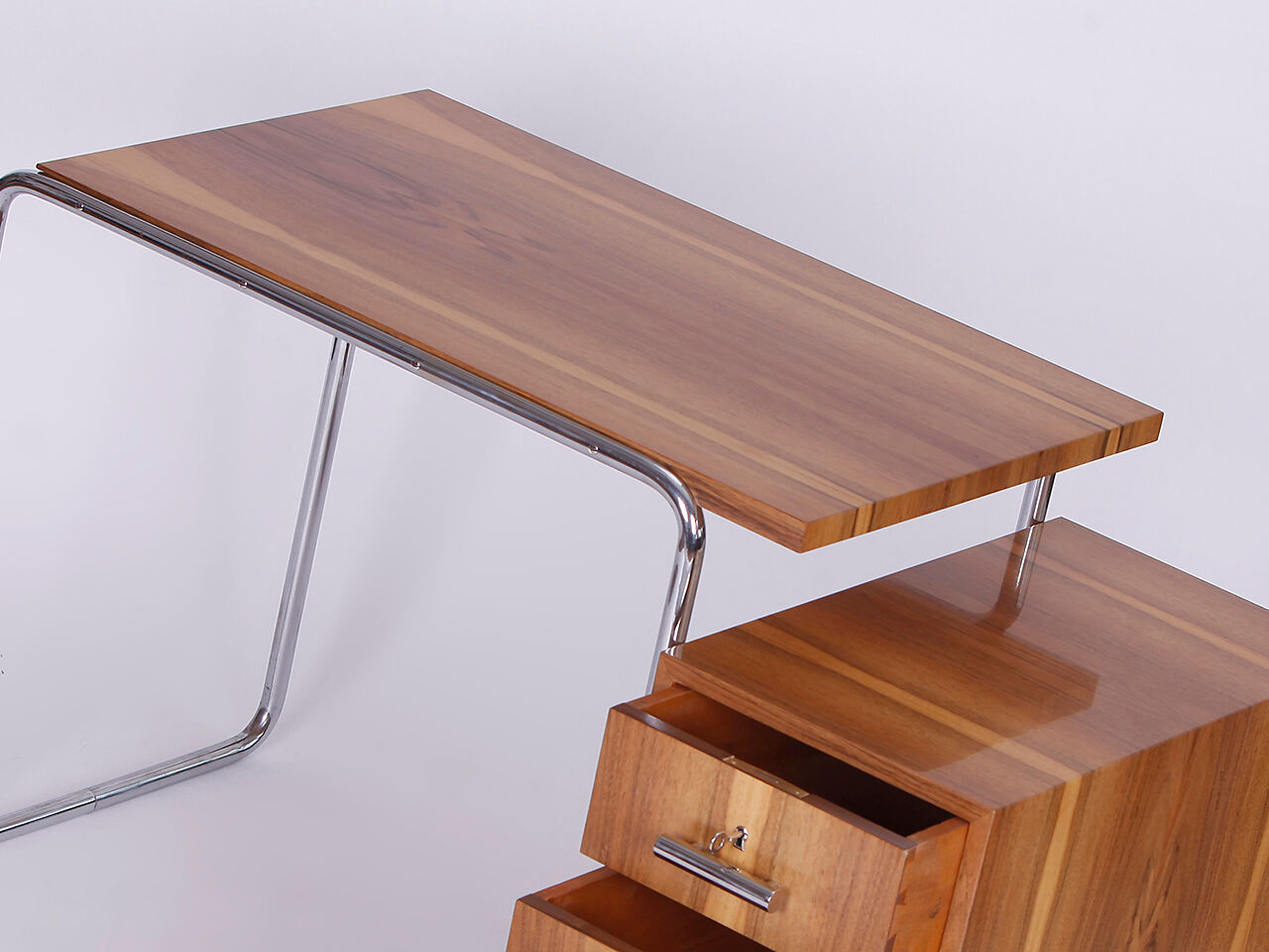 Functionalist Desk Czech Bauhaus Tubular Steel, 1930s