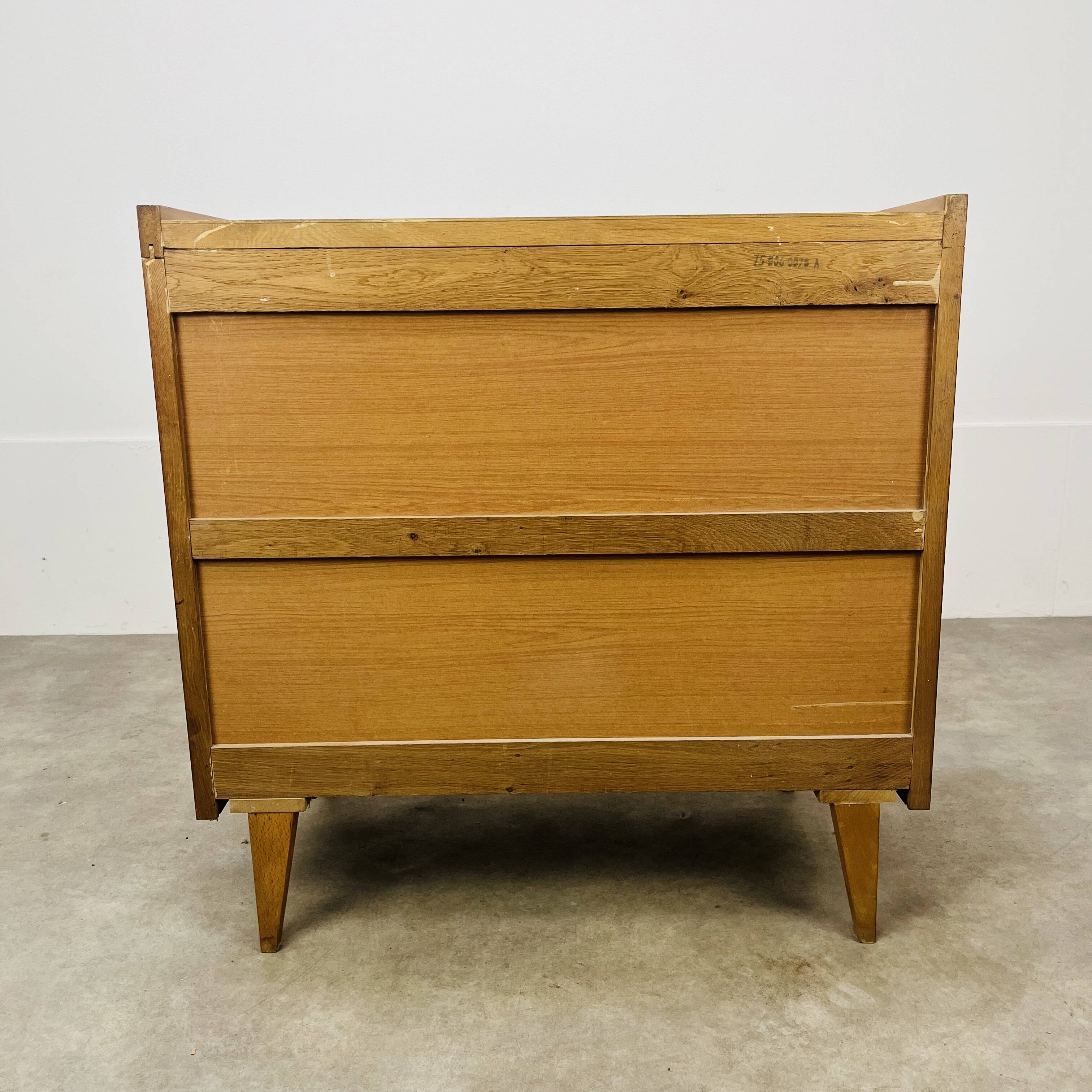 Commode vintage pieds compas