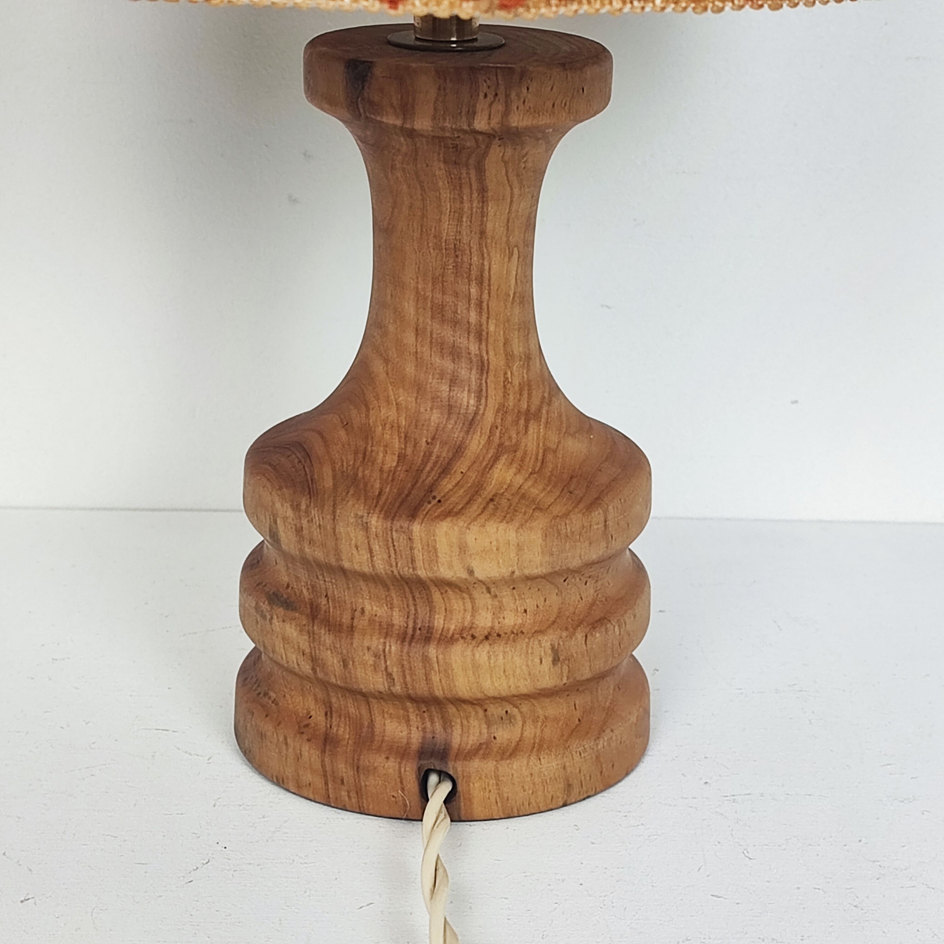 Lampe pied en bois