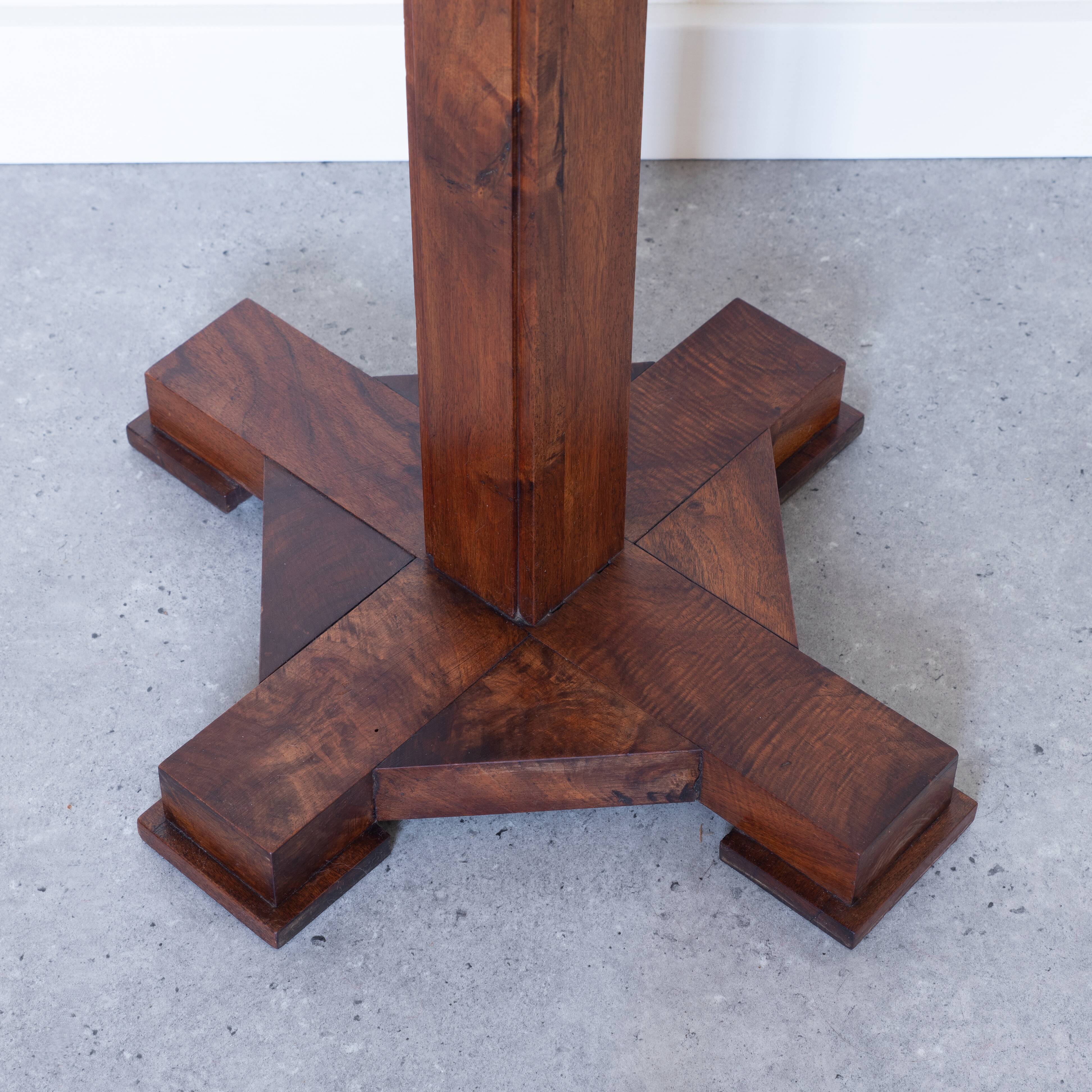 Porte plante en bois massif