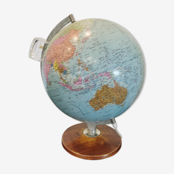 Light earth globe made in denmark